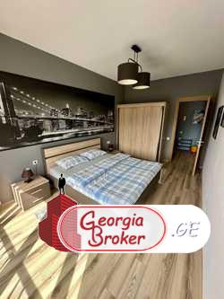 nearly repaired 3-room apartment for sale