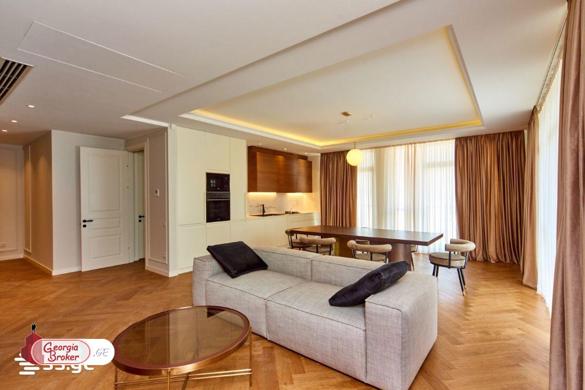 nearly repaired 3-room apartment for sale