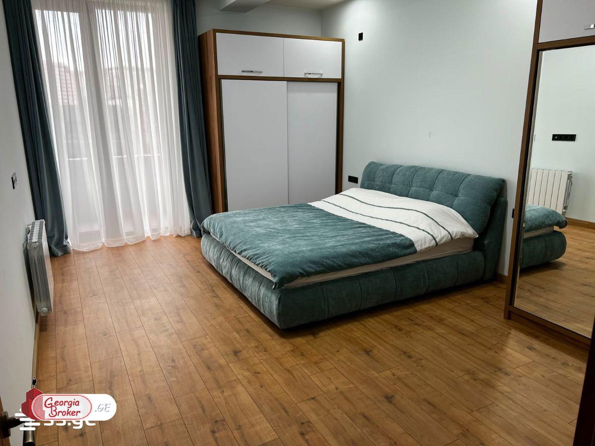 nearly repaired 6-room house for sale