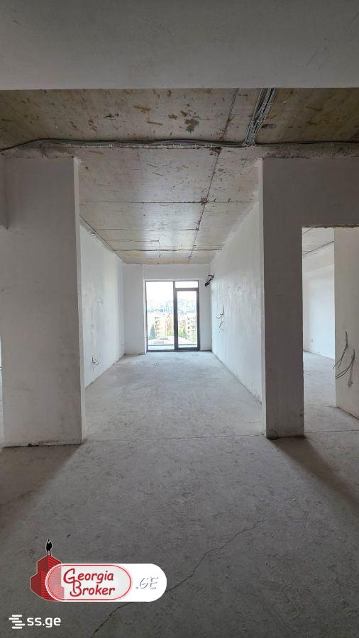 nearly repaired 4-room apartment for sale