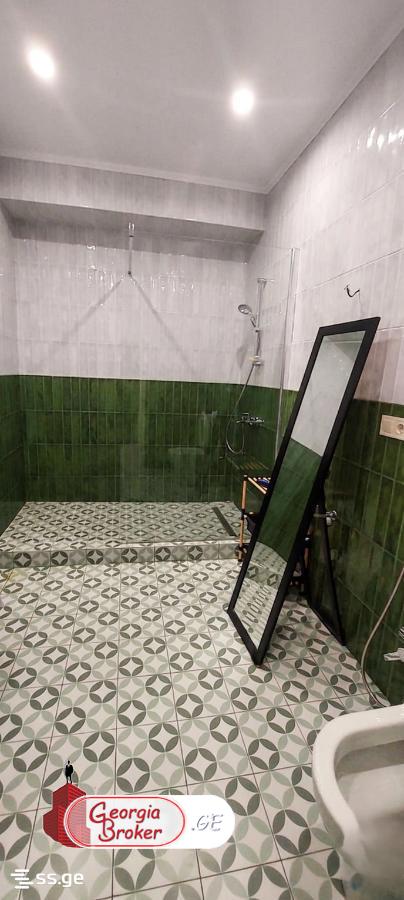 nearly repaired 6-room house for sale