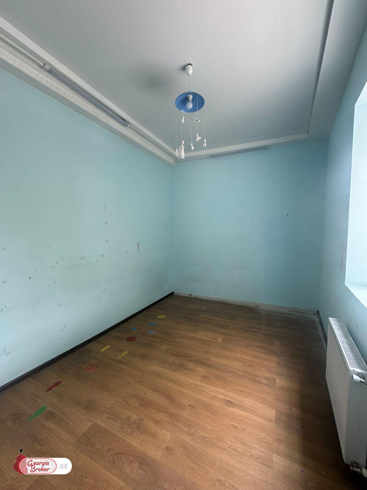 ქირავდება სარემონტო საოფისე ფართი