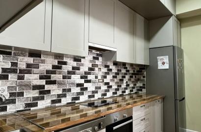 продается квартира с новым ремонтом 3-комнаты