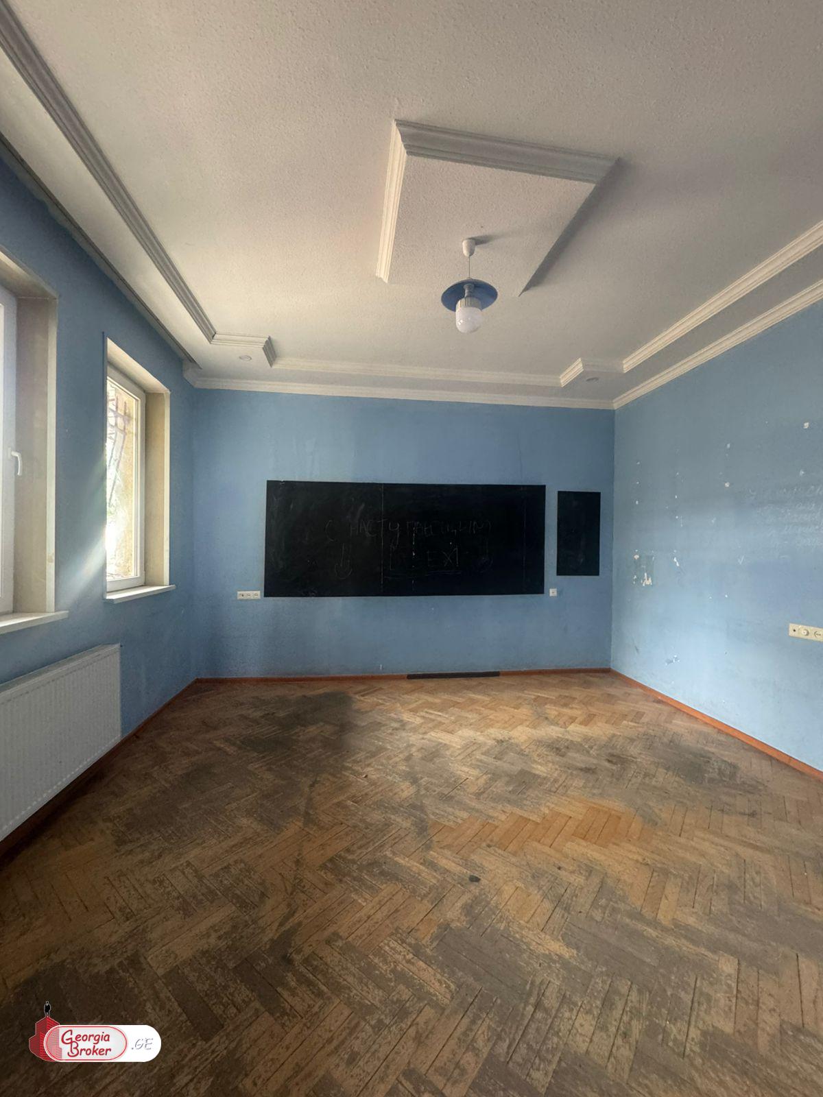ქირავდება სარემონტო საოფისე ფართი
