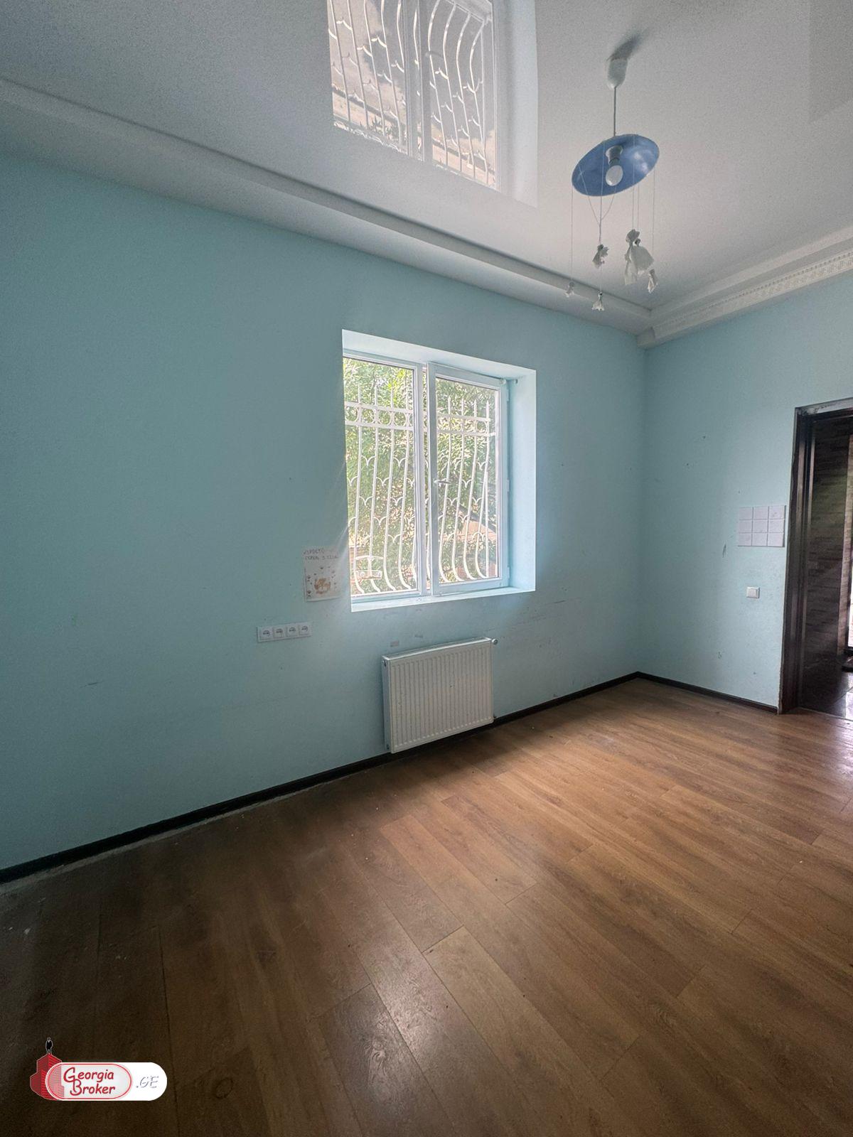 ქირავდება სარემონტო საოფისე ფართი