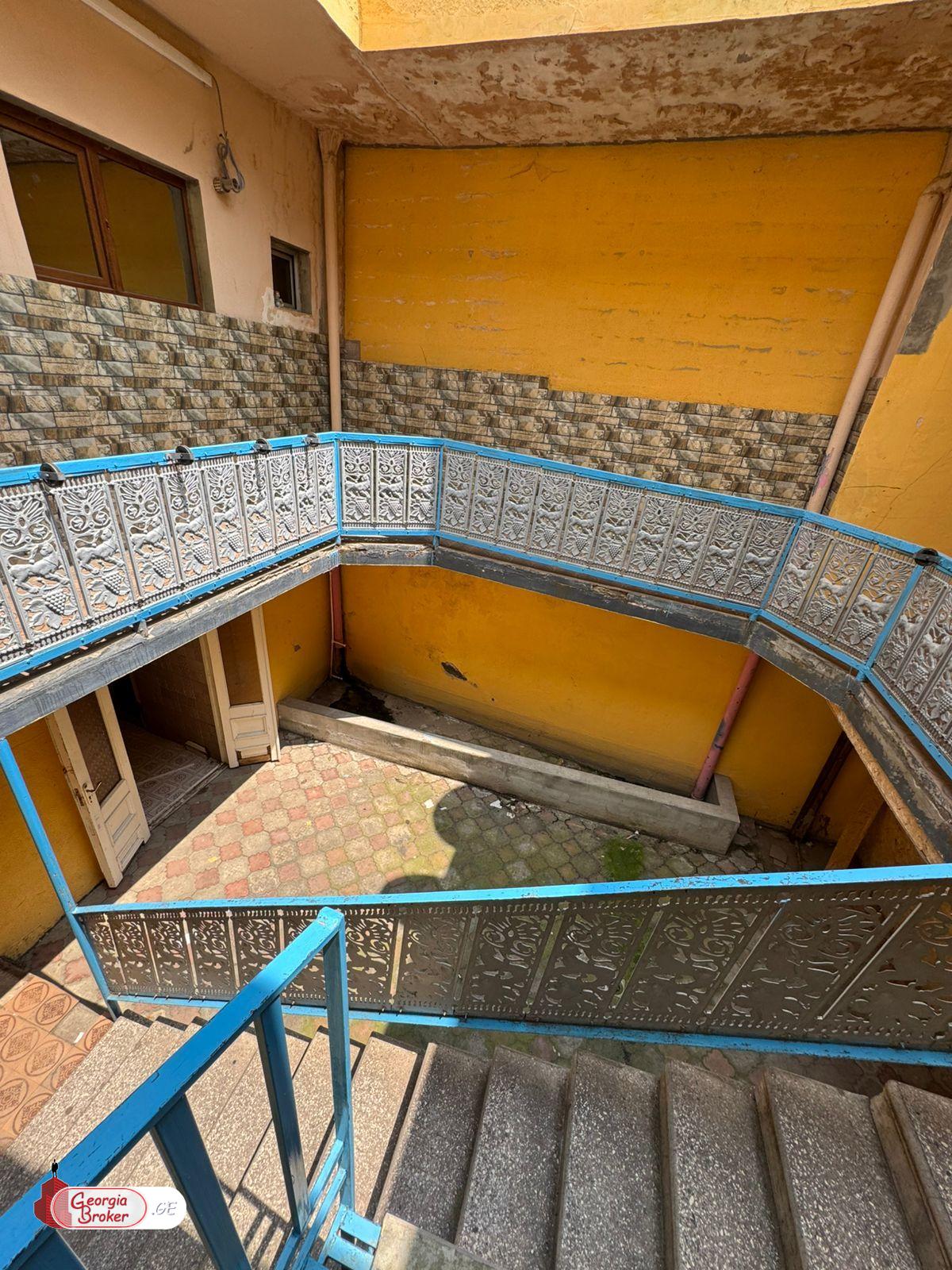 ქირავდება სარემონტო საოფისე ფართი