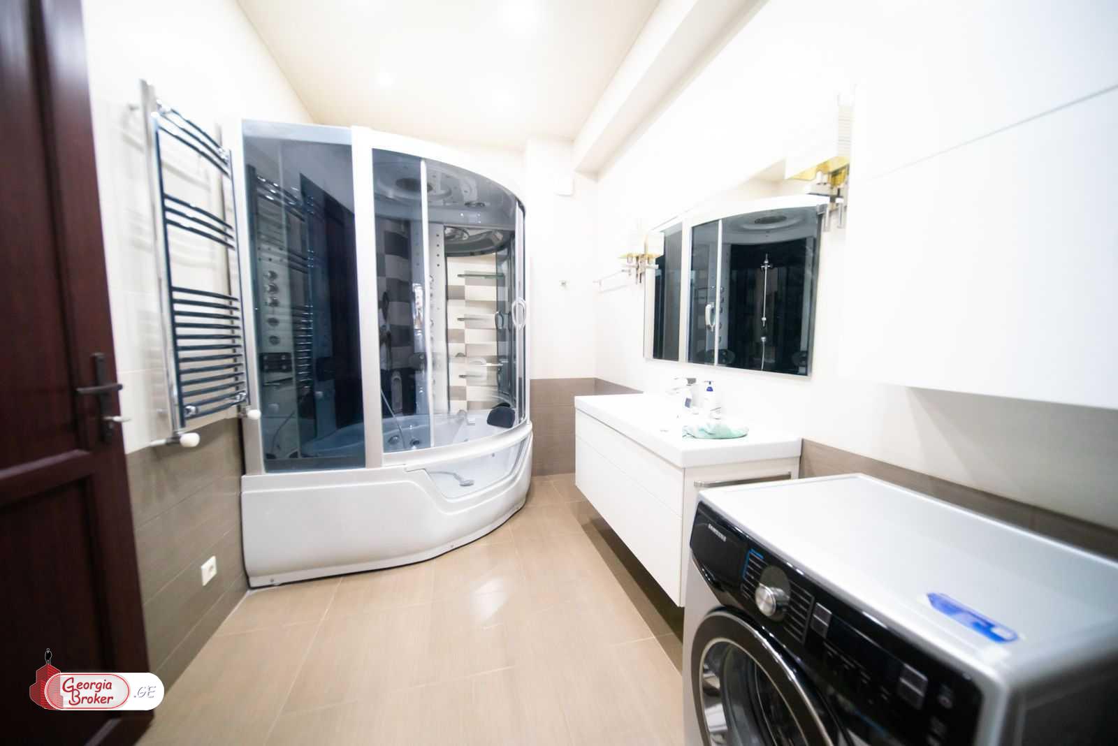 nearly repaired 5-room apartment for sale