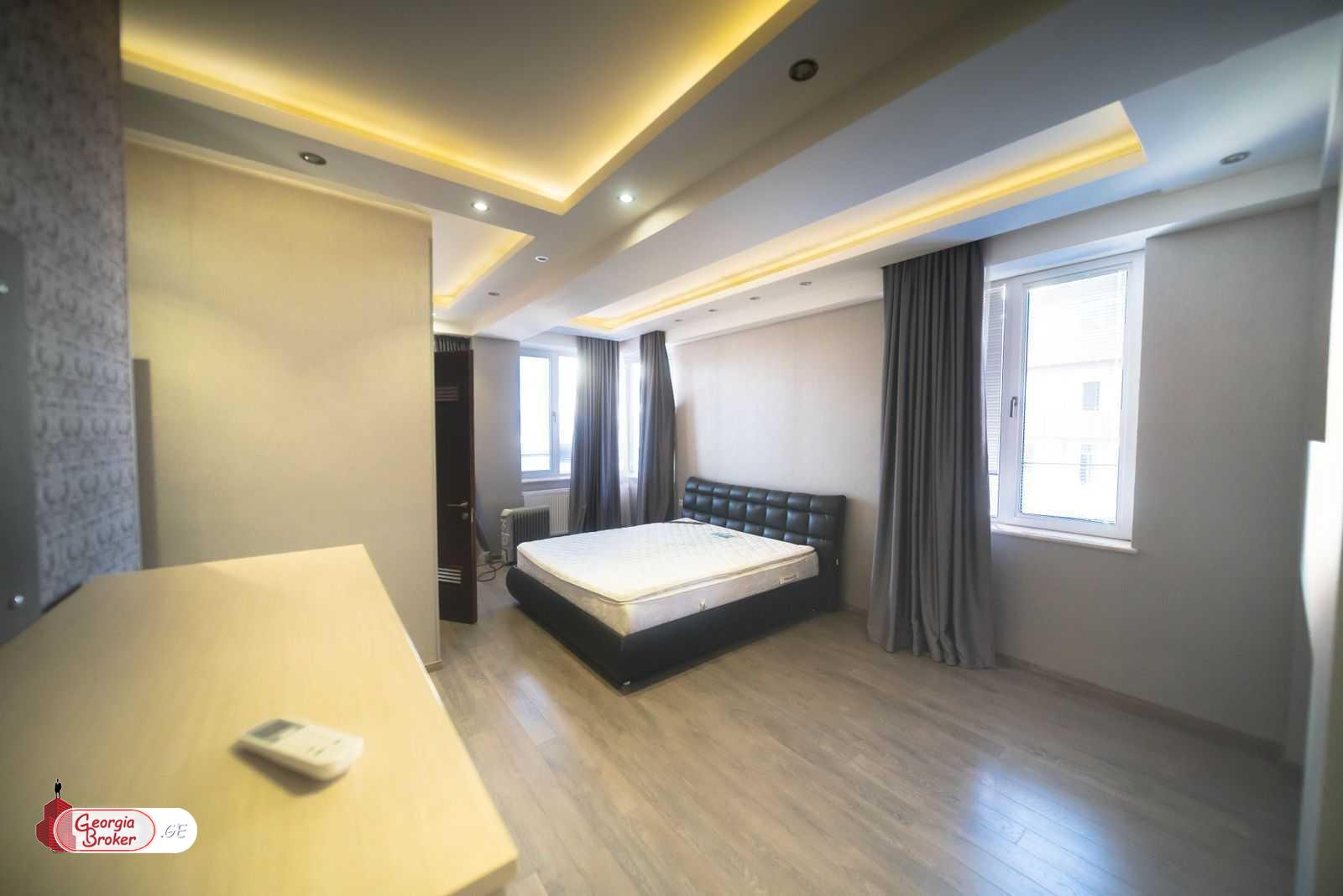 nearly repaired 5-room apartment for sale