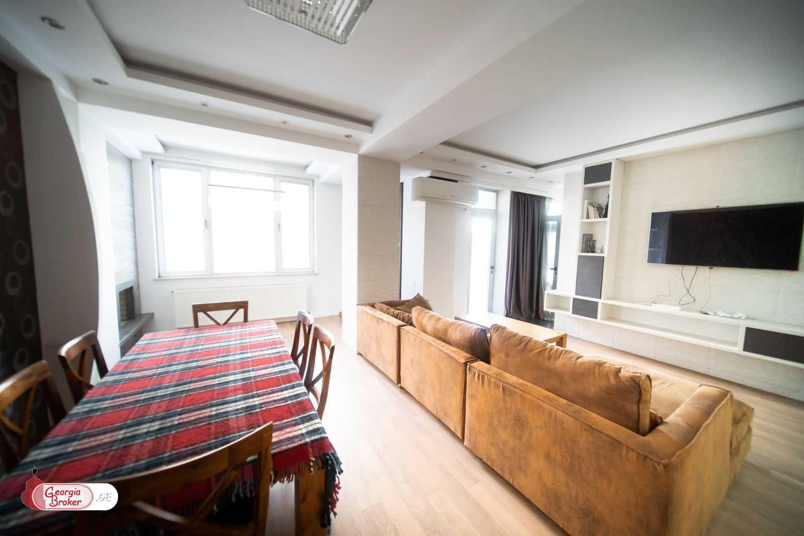 nearly repaired 5-room apartment for sale