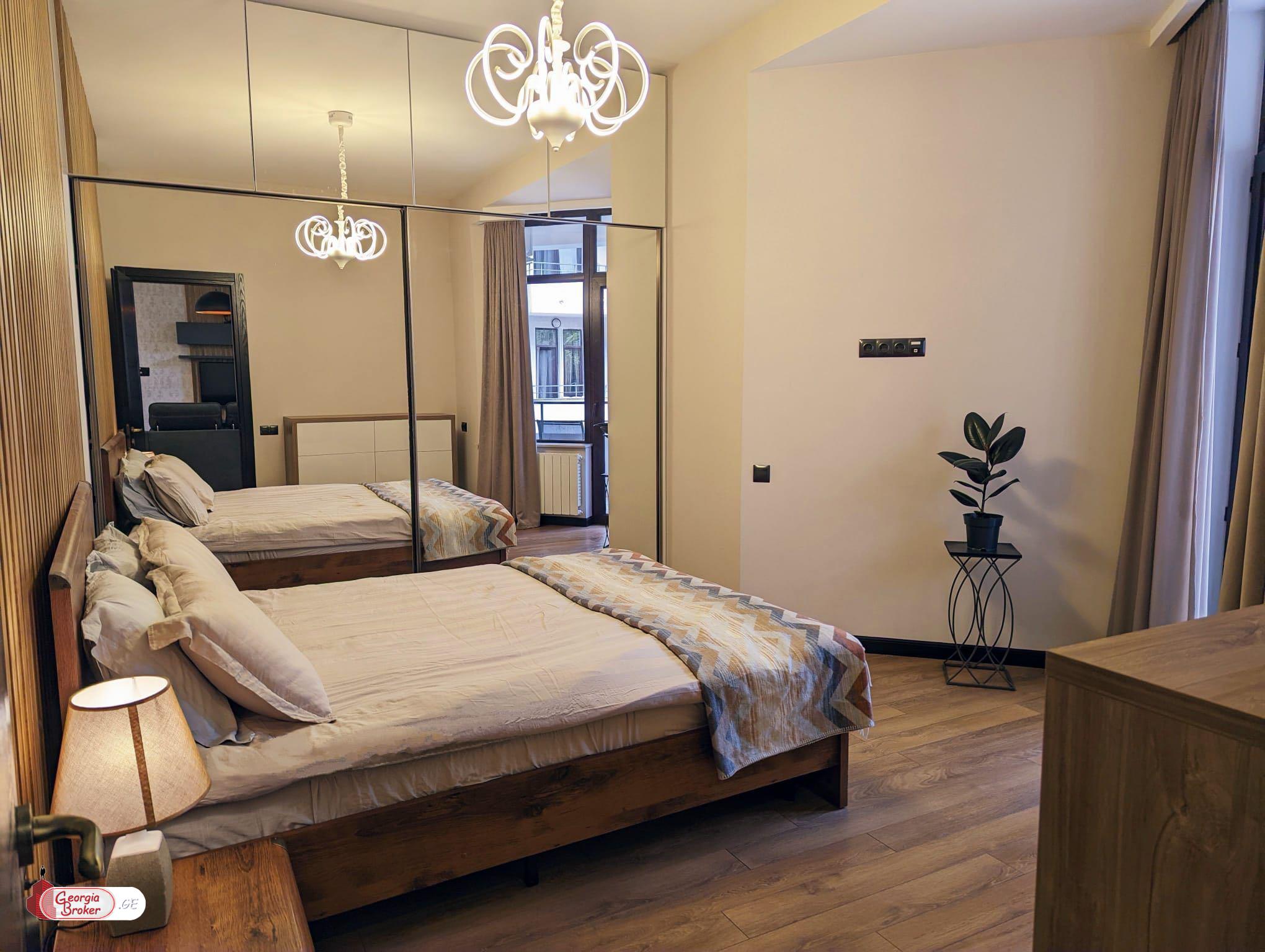 იყიდება ახალი გარემონტებული 3 ოთახიანი ბინა