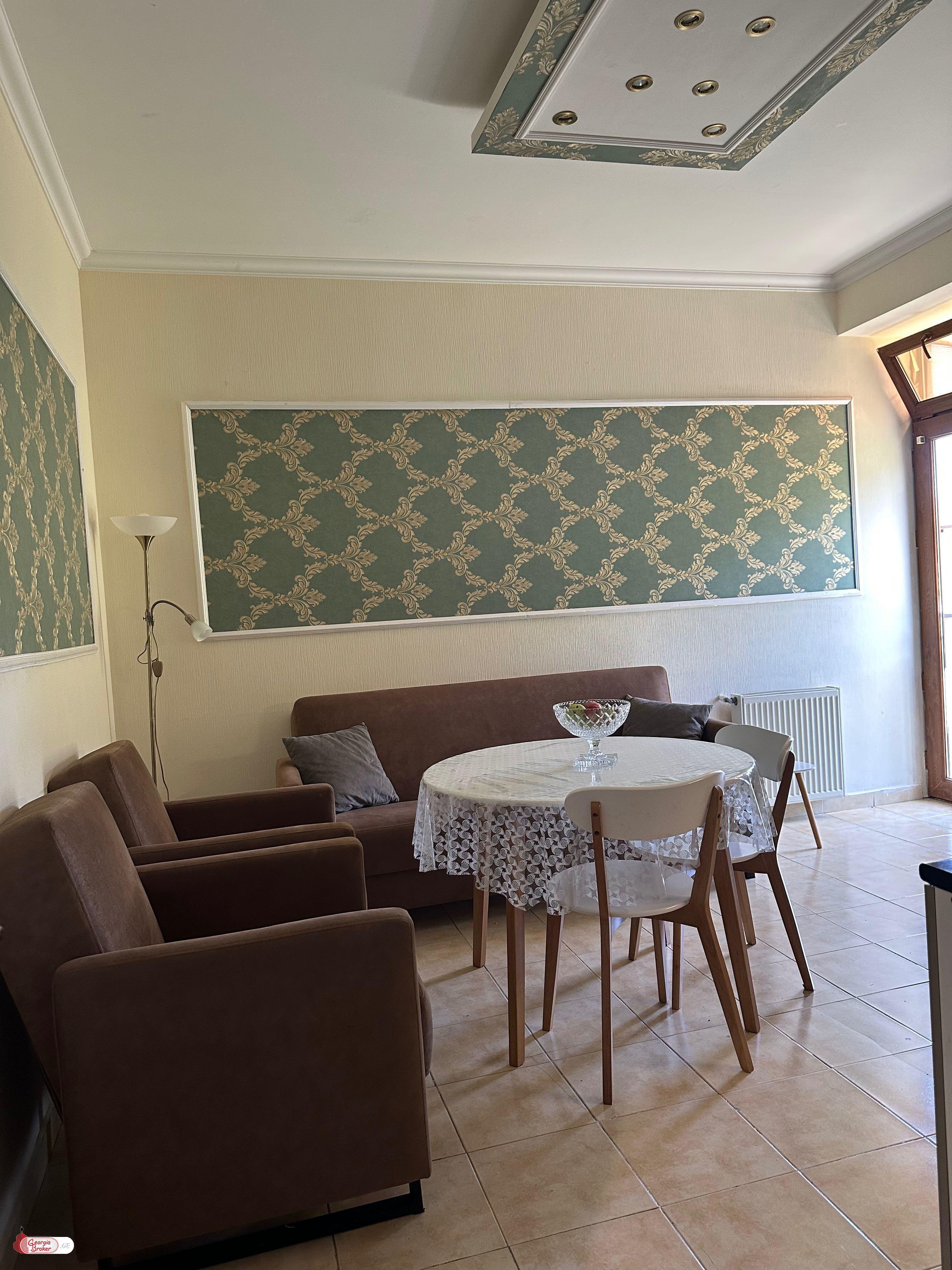 nearly repaired 3-room apartment for sale