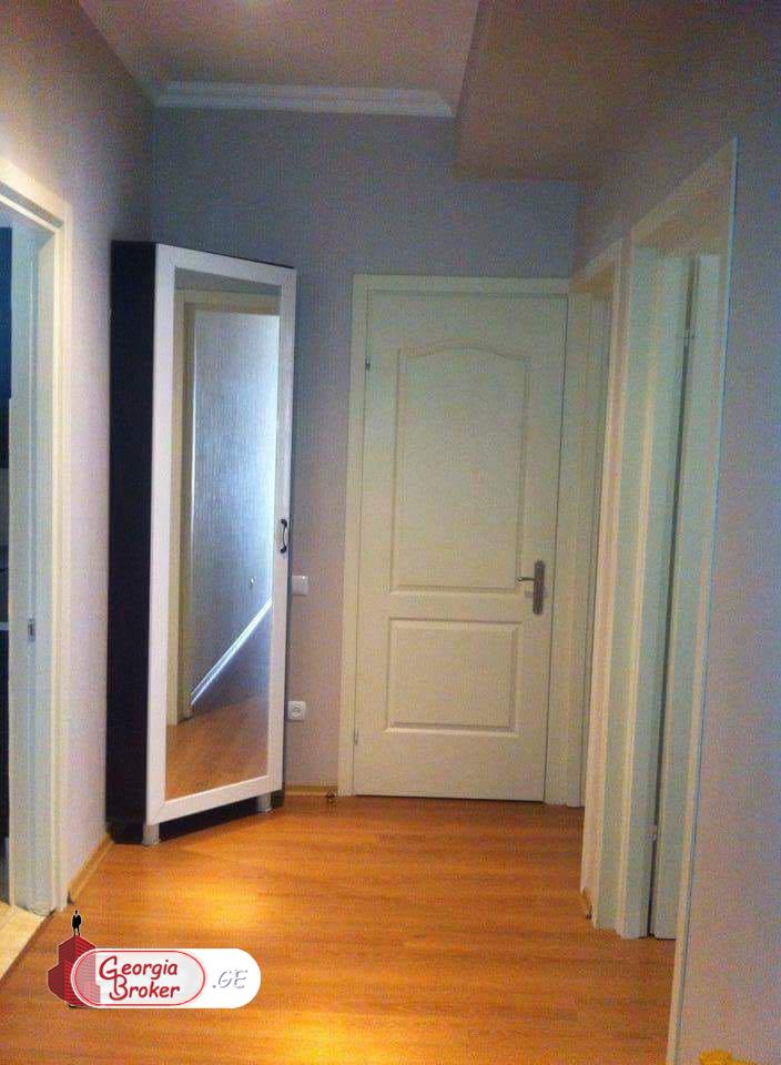 nearly repaired 3-room apartment for sale