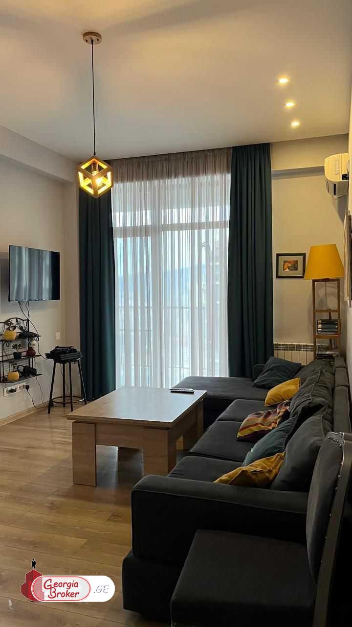 იყიდება ახალი გარემონტებული 4 ოთახიანი ბინა