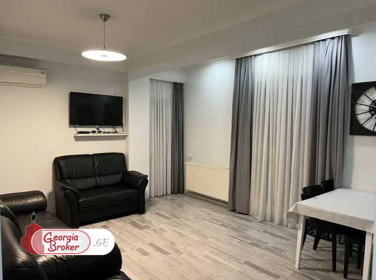 იყიდება ახალი გარემონტებული 3 ოთახიანი ბინა