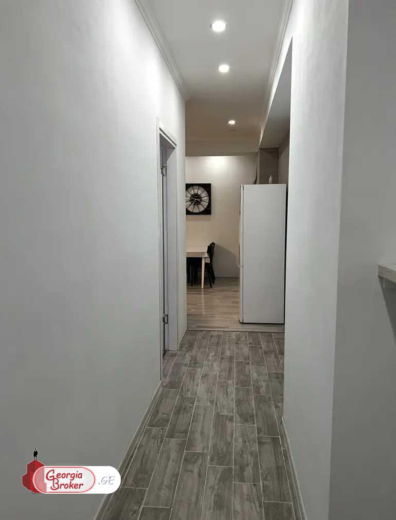 იყიდება ახალი გარემონტებული 3 ოთახიანი ბინა