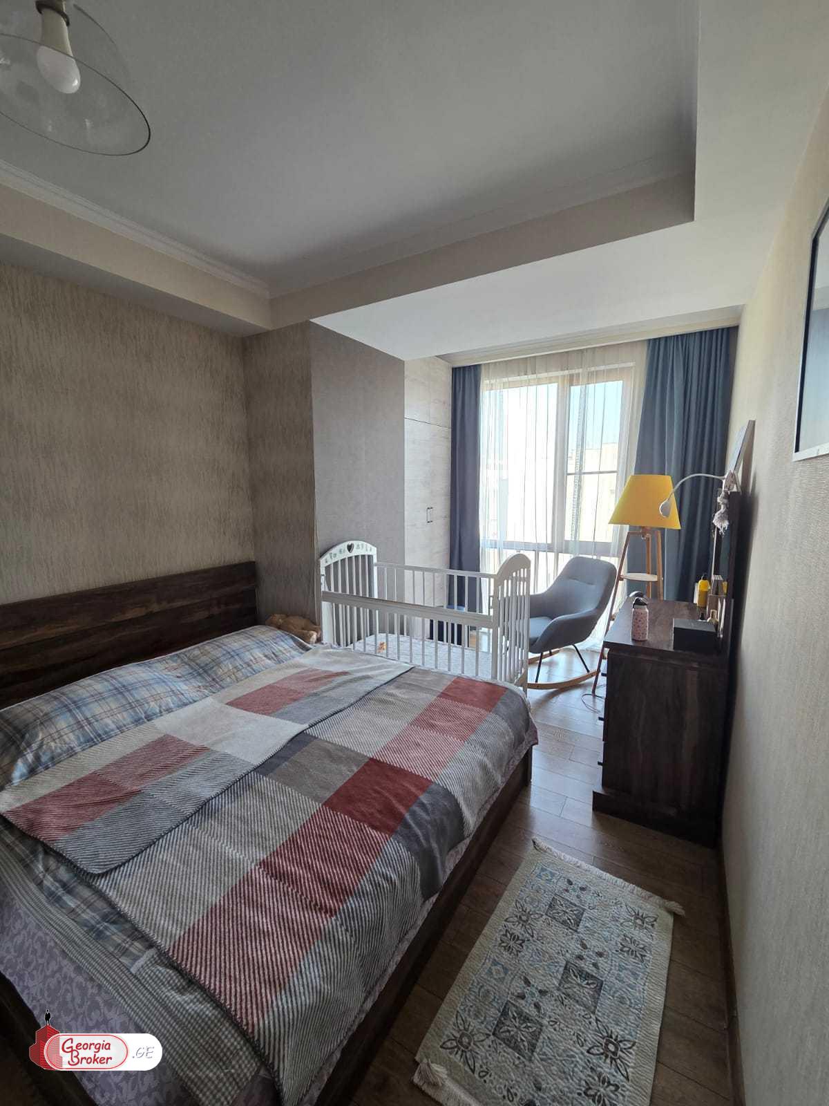 nearly repaired 4-room apartment for sale