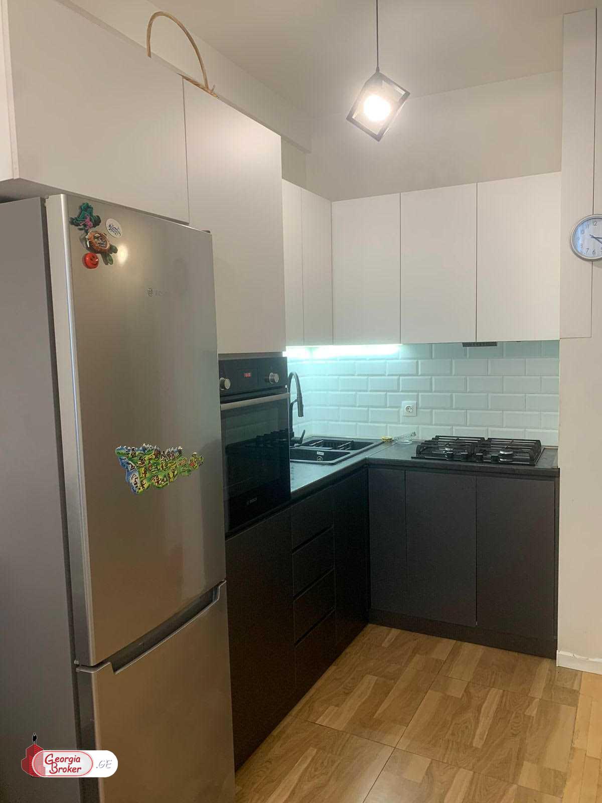 იყიდება ახალი გარემონტებული 3 ოთახიანი ბინა