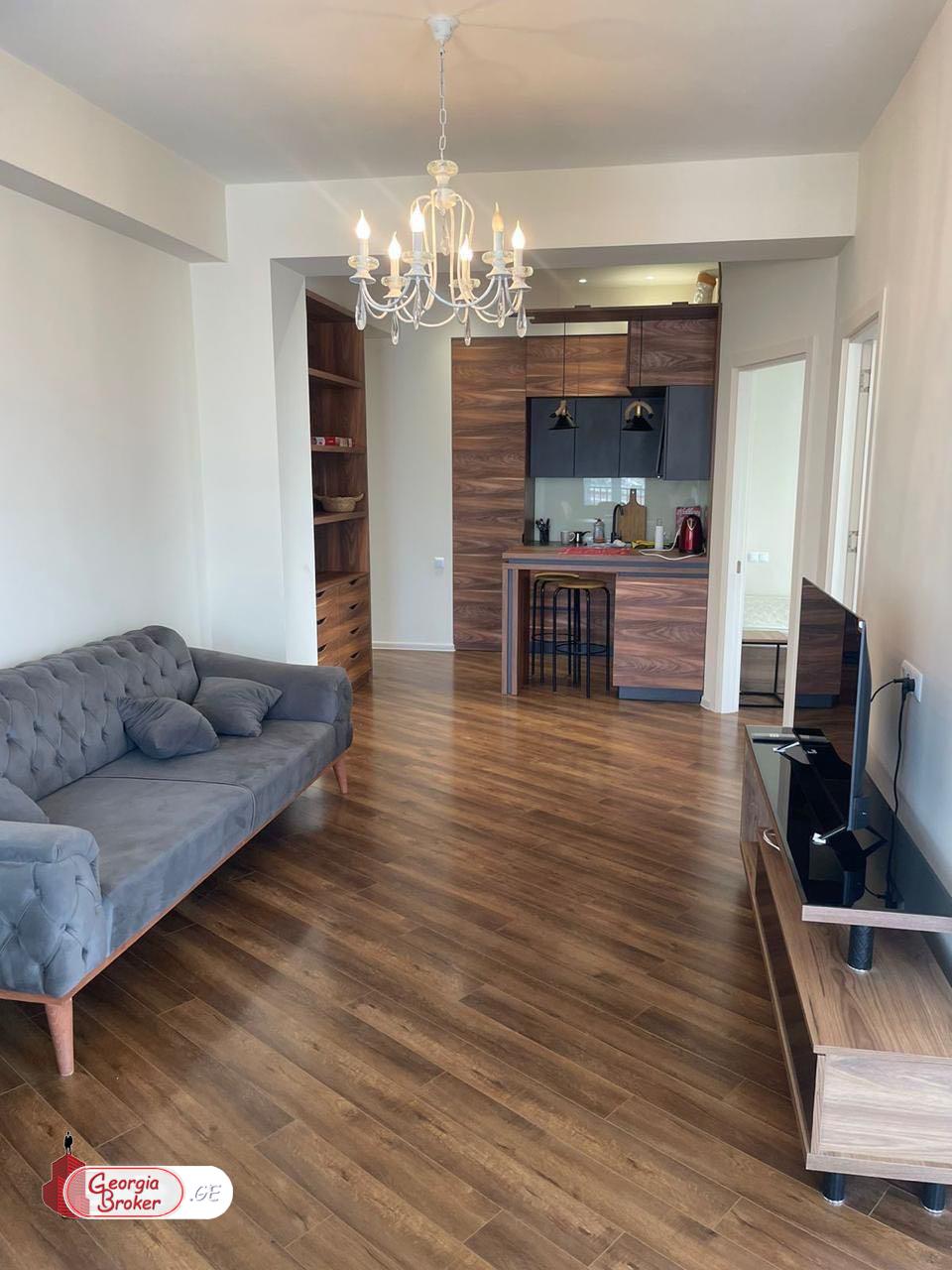 იყიდება ახალი გარემონტებული 3 ოთახიანი ბინა