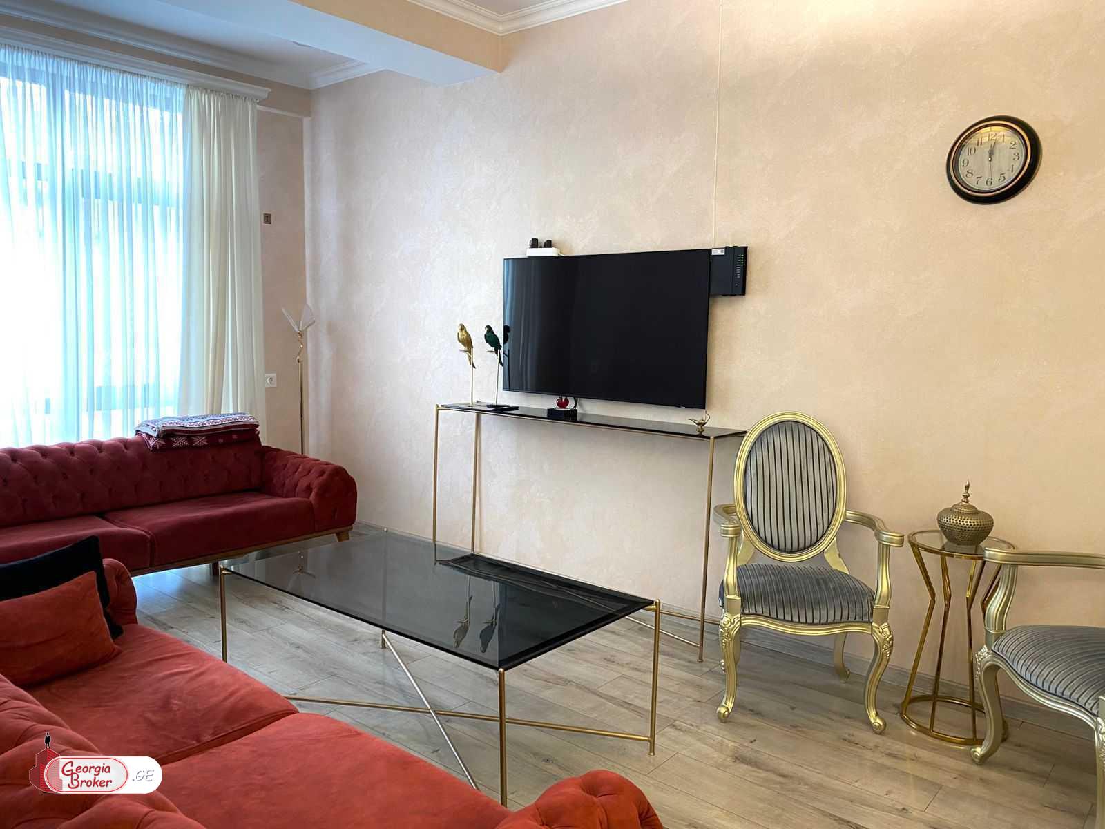 იყიდება ახალი გარემონტებული 3 ოთახიანი ბინა