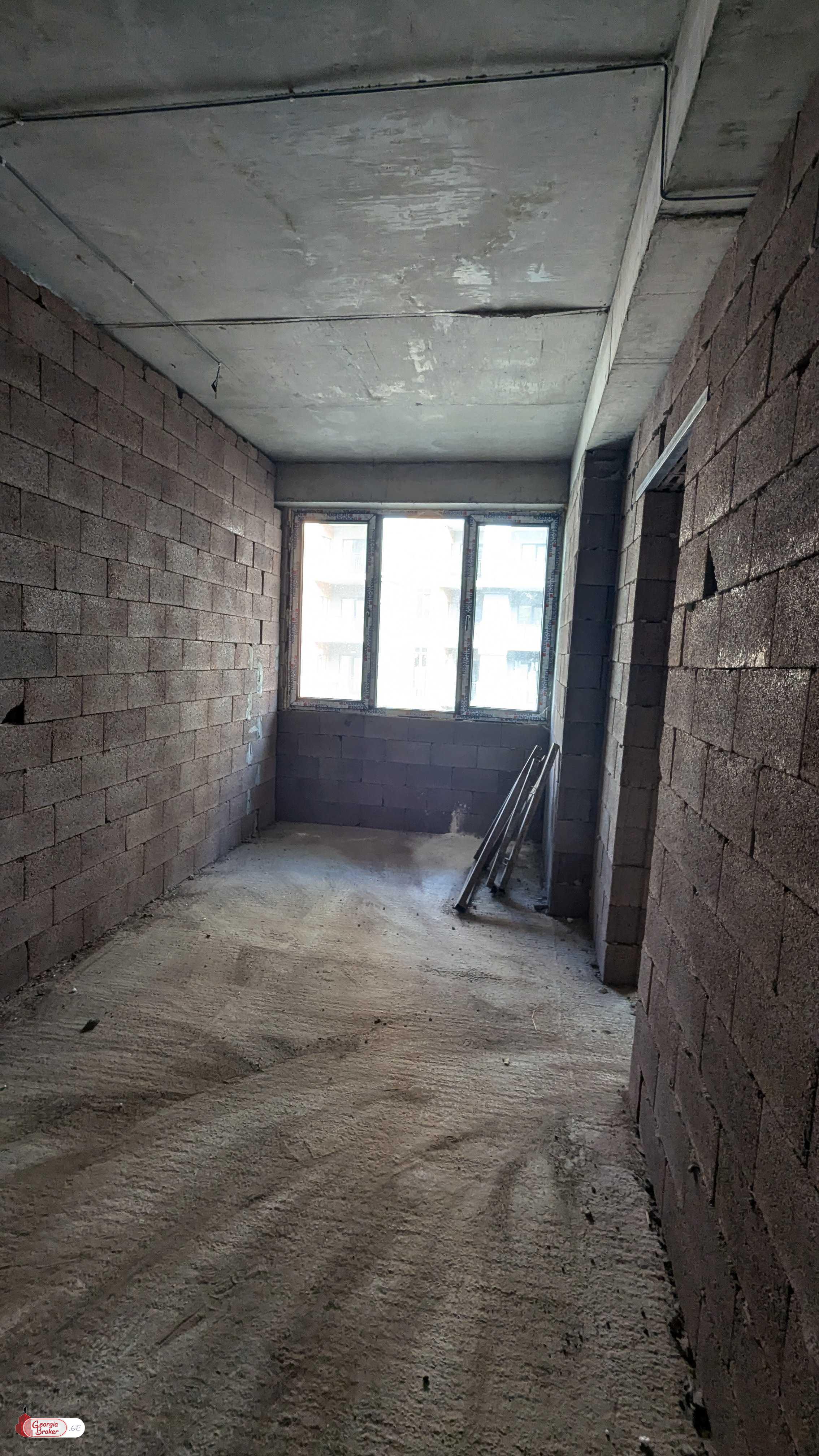 продается квартира новостройка 3-комнаты