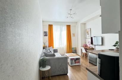 იყიდება ახალი გარემონტებული 2 ოთახიანი ბინა