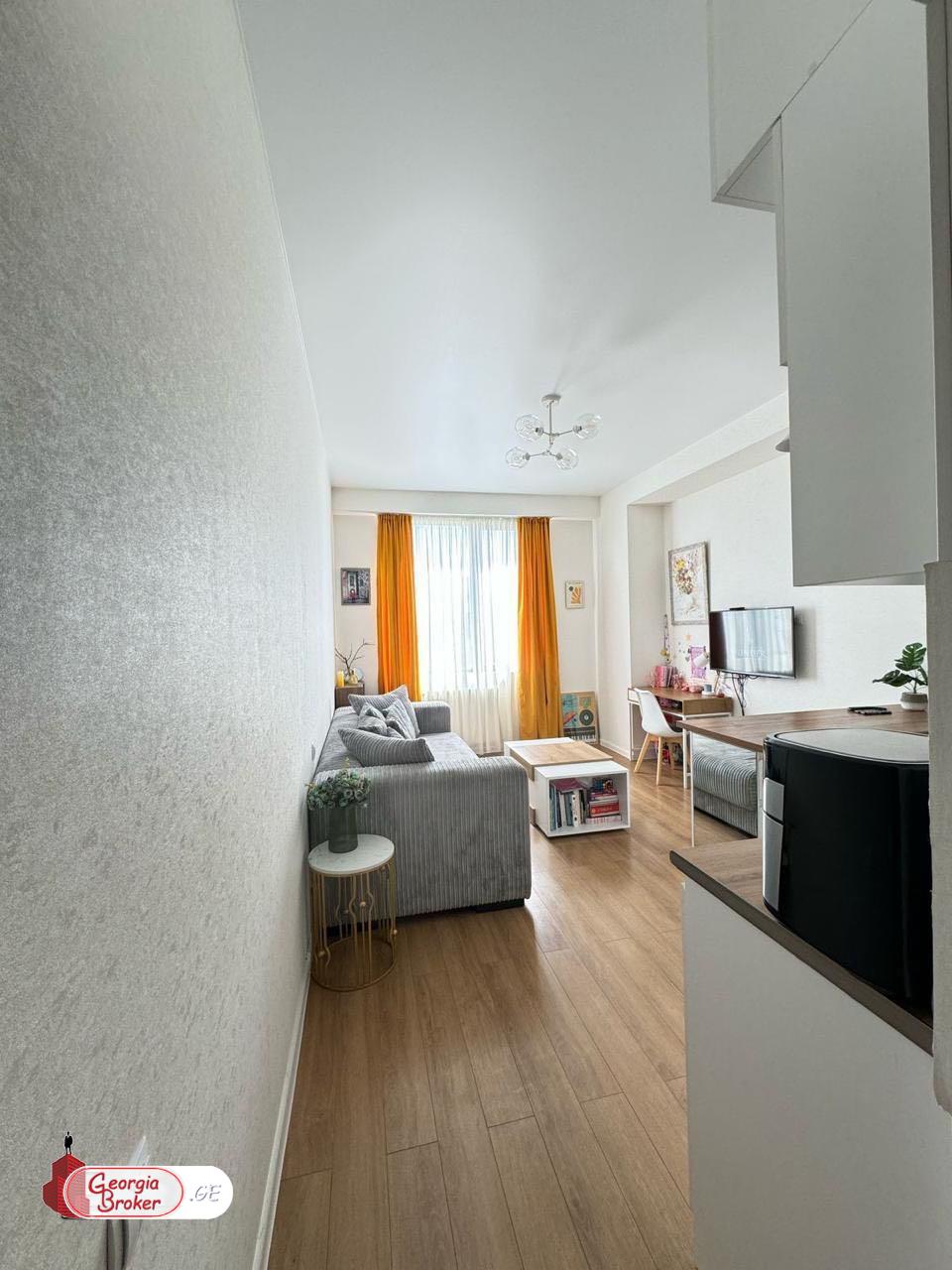 იყიდება ახალი გარემონტებული 2 ოთახიანი ბინა