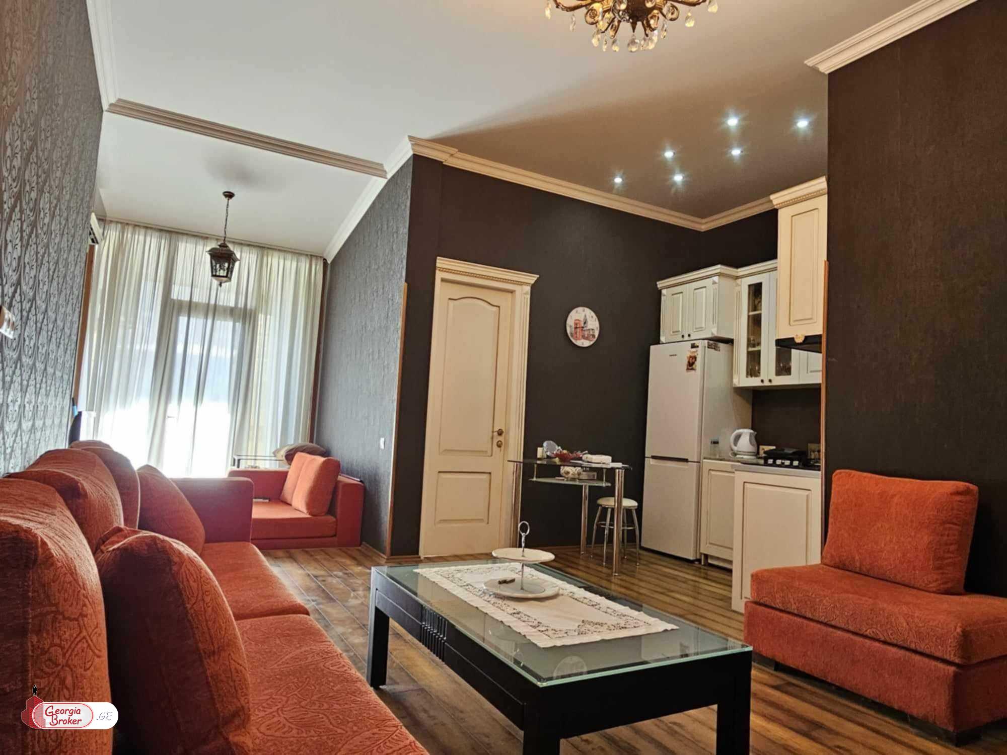 nearly repaired 2-room apartment for sale