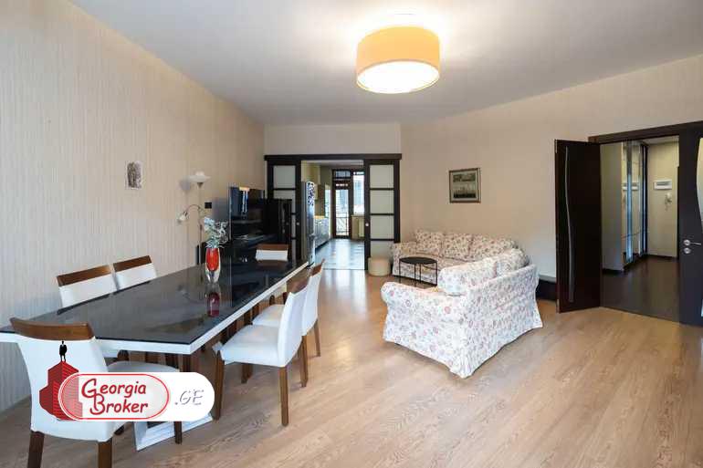 nearly repaired 7-room apartment for sale