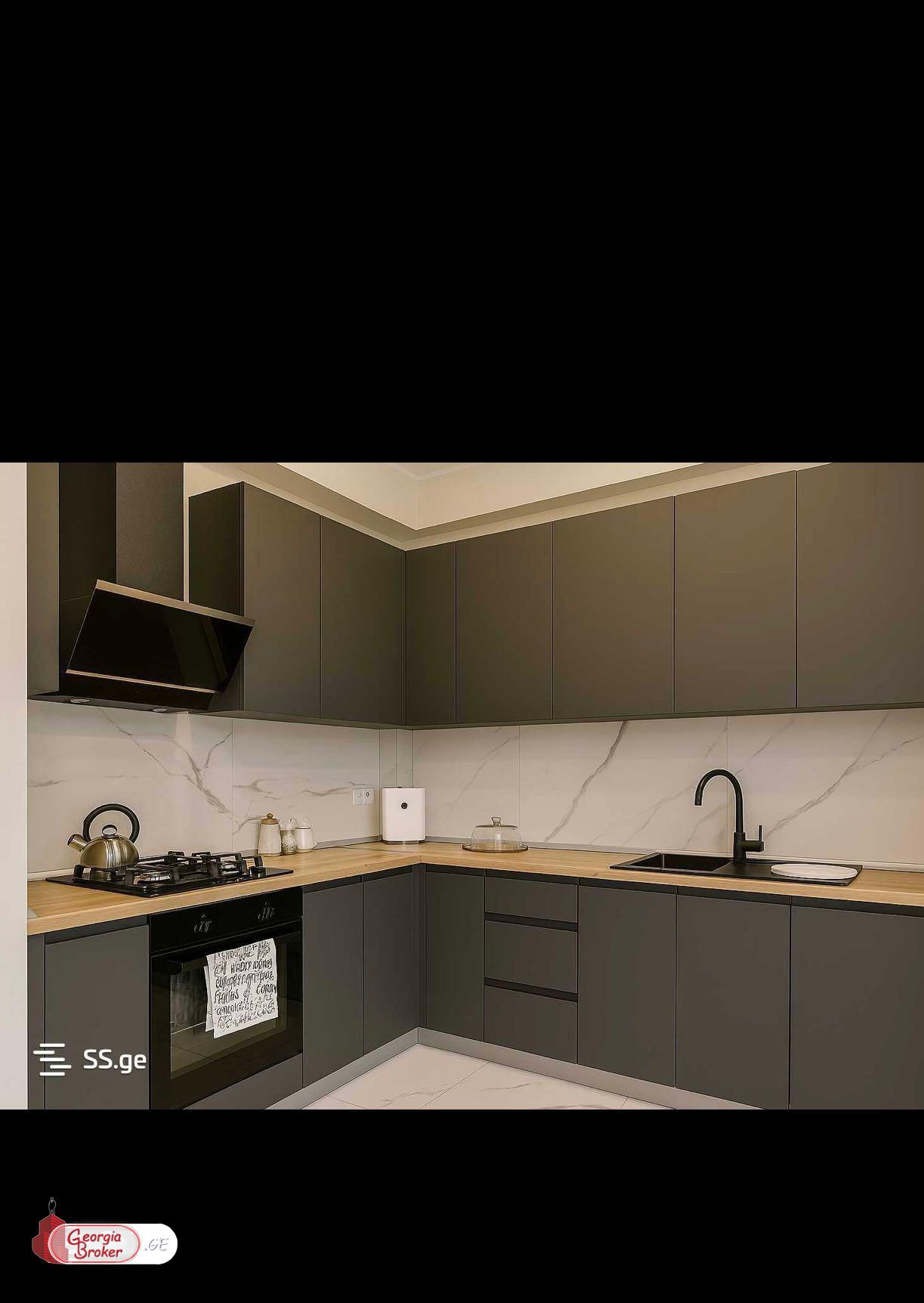 იყიდება ახალი გარემონტებული 4 ოთახიანი ბინა