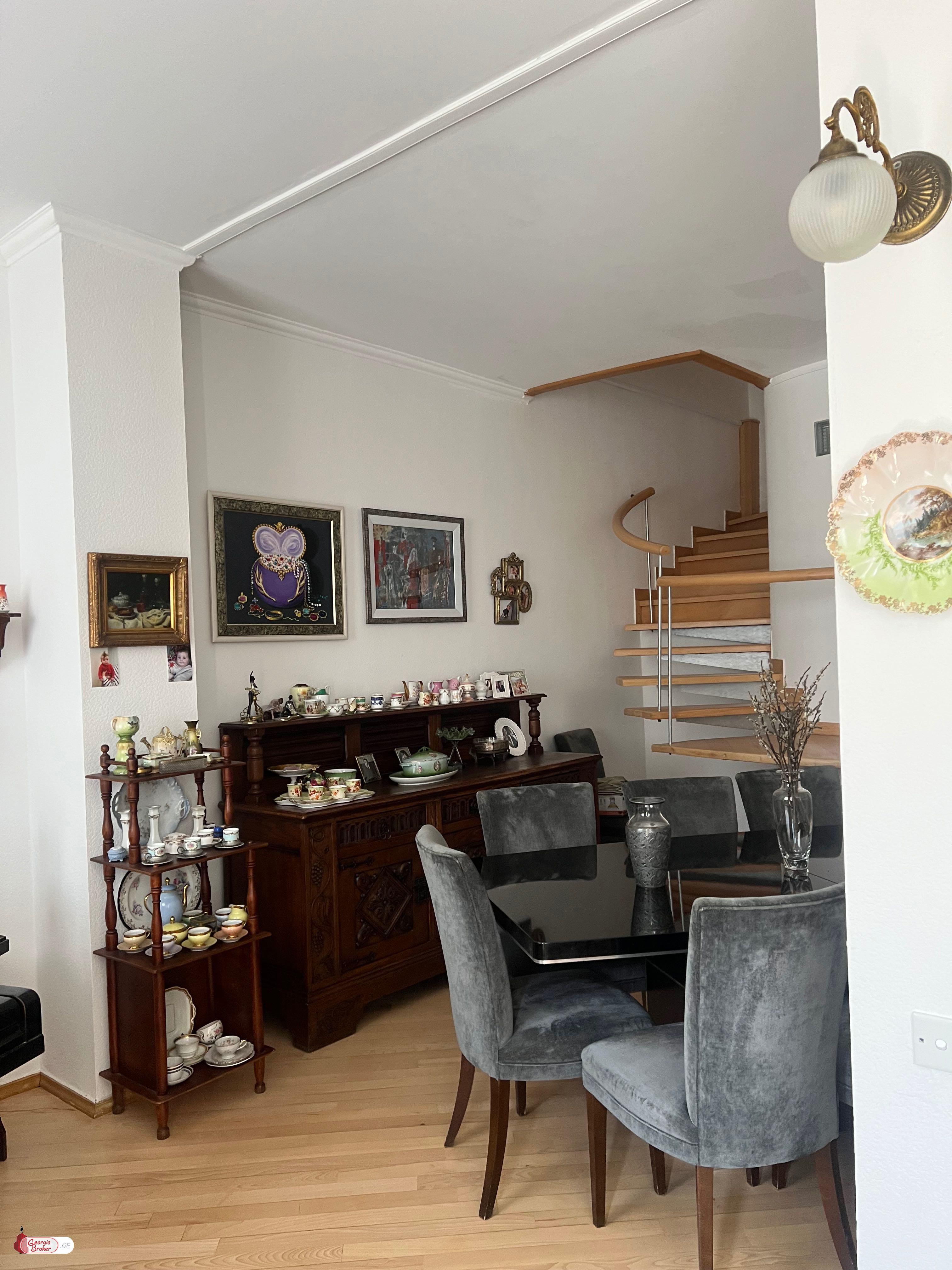 nearly repaired 4-room apartment for sale