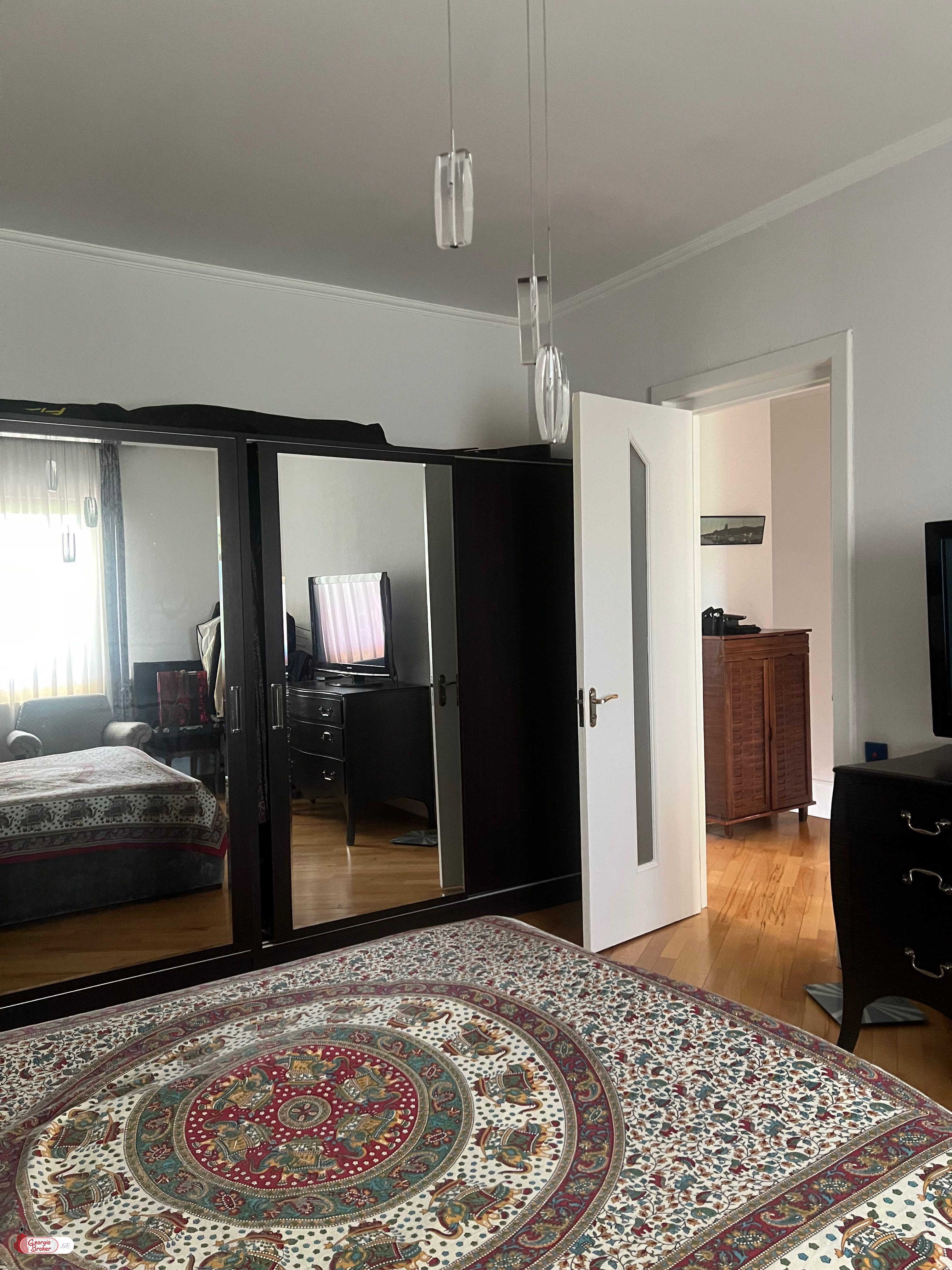 nearly repaired 4-room apartment for sale