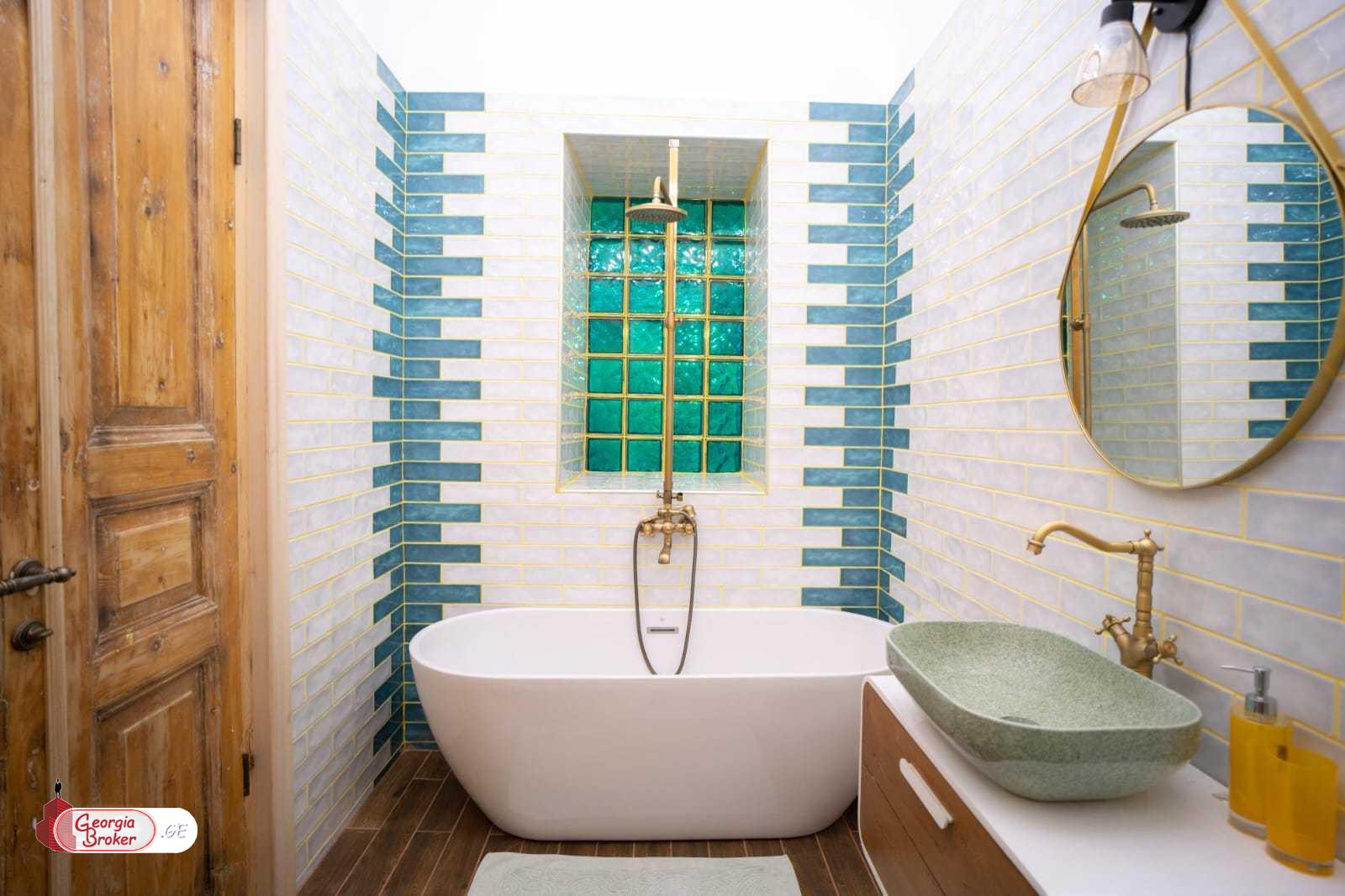 продается квартира с новым ремонтом 2-комнаты