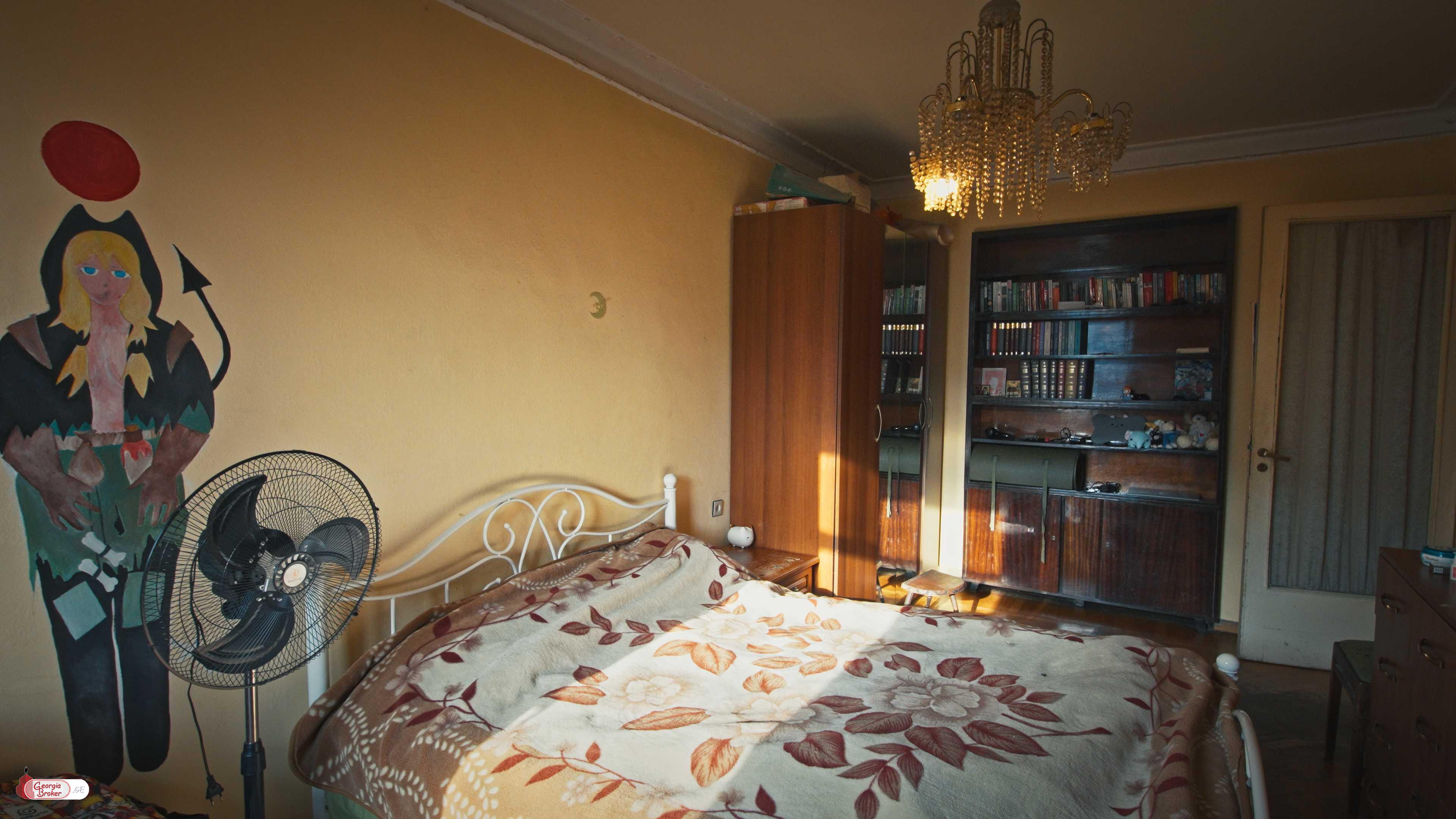 продается квартира с новым ремонтом 6-комнат