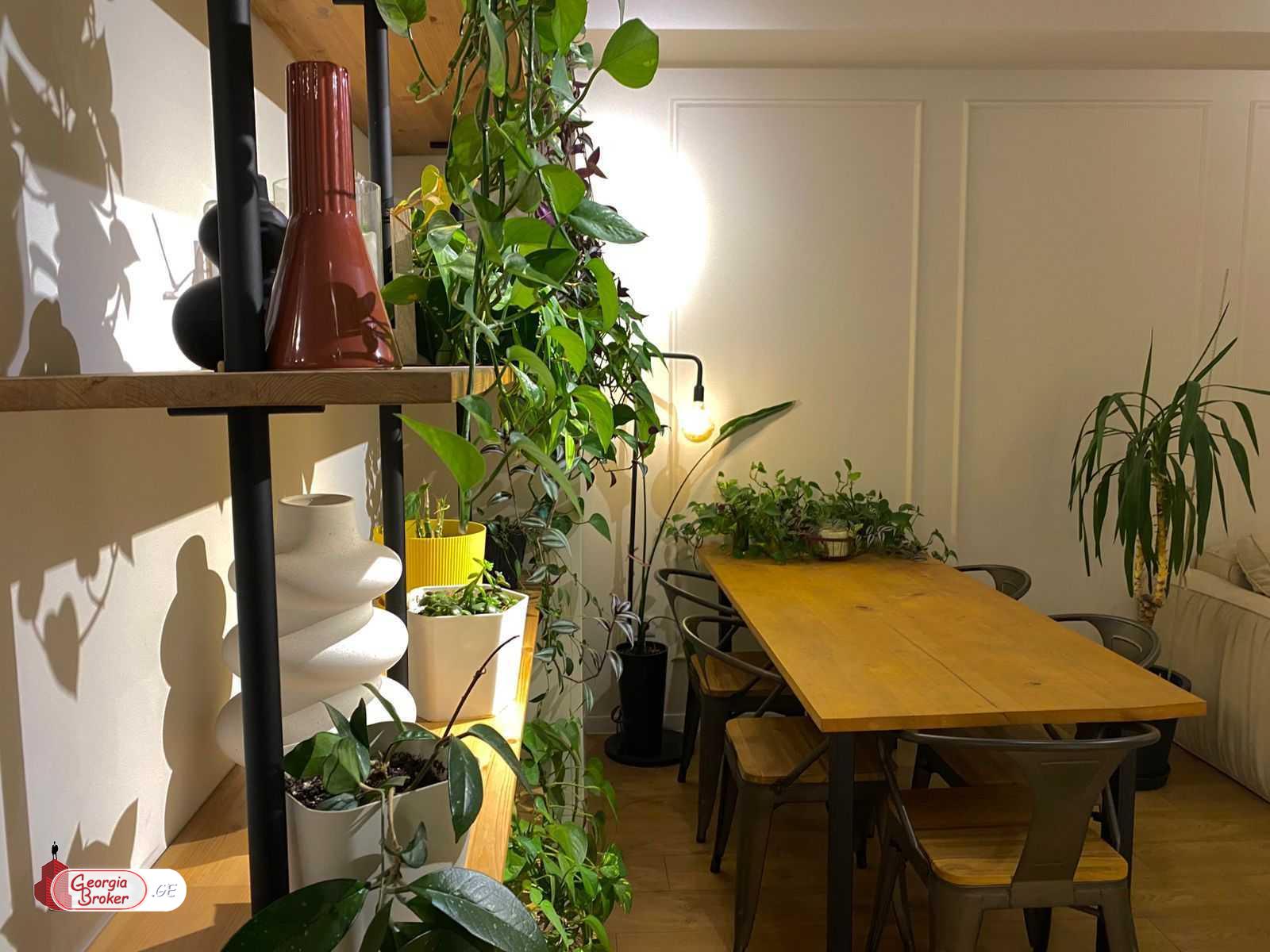 nearly repaired 5-room apartment for sale