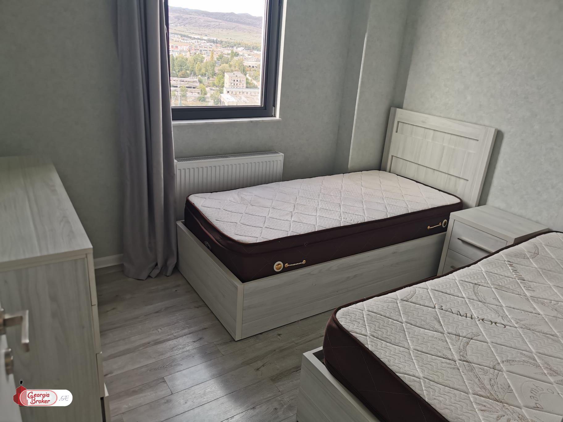 იყიდება ახალი გარემონტებული 3 ოთახიანი ბინა