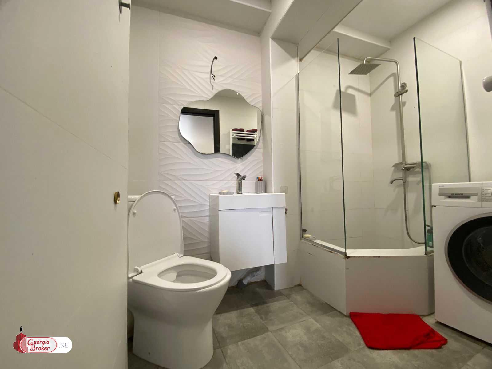 nearly repaired 3-room apartment for sale