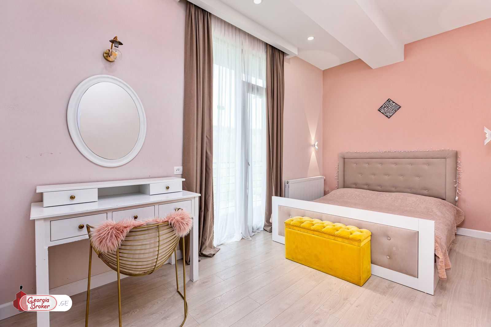 nearly repaired 4-room apartment for sale