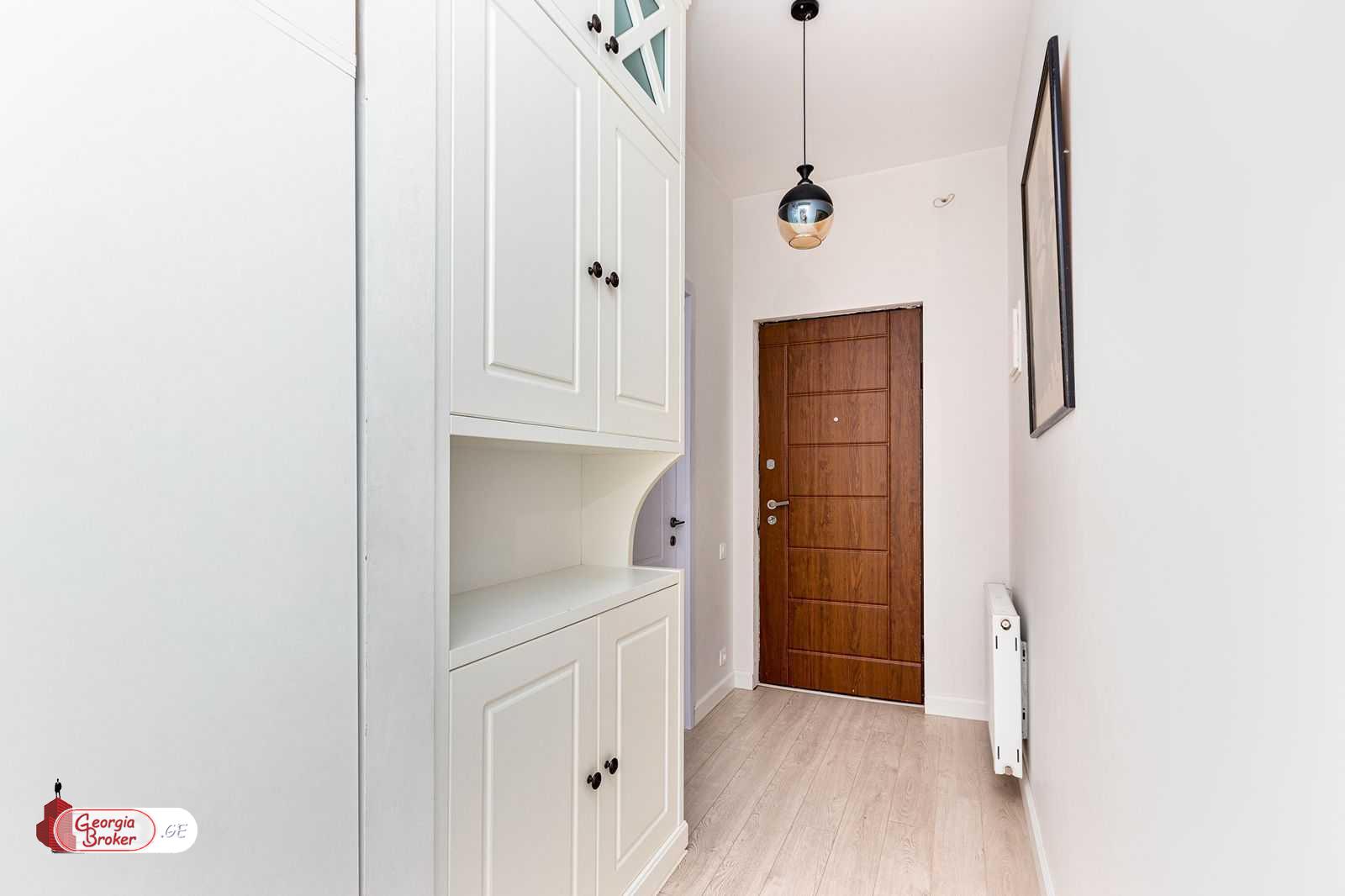 nearly repaired 4-room apartment for sale