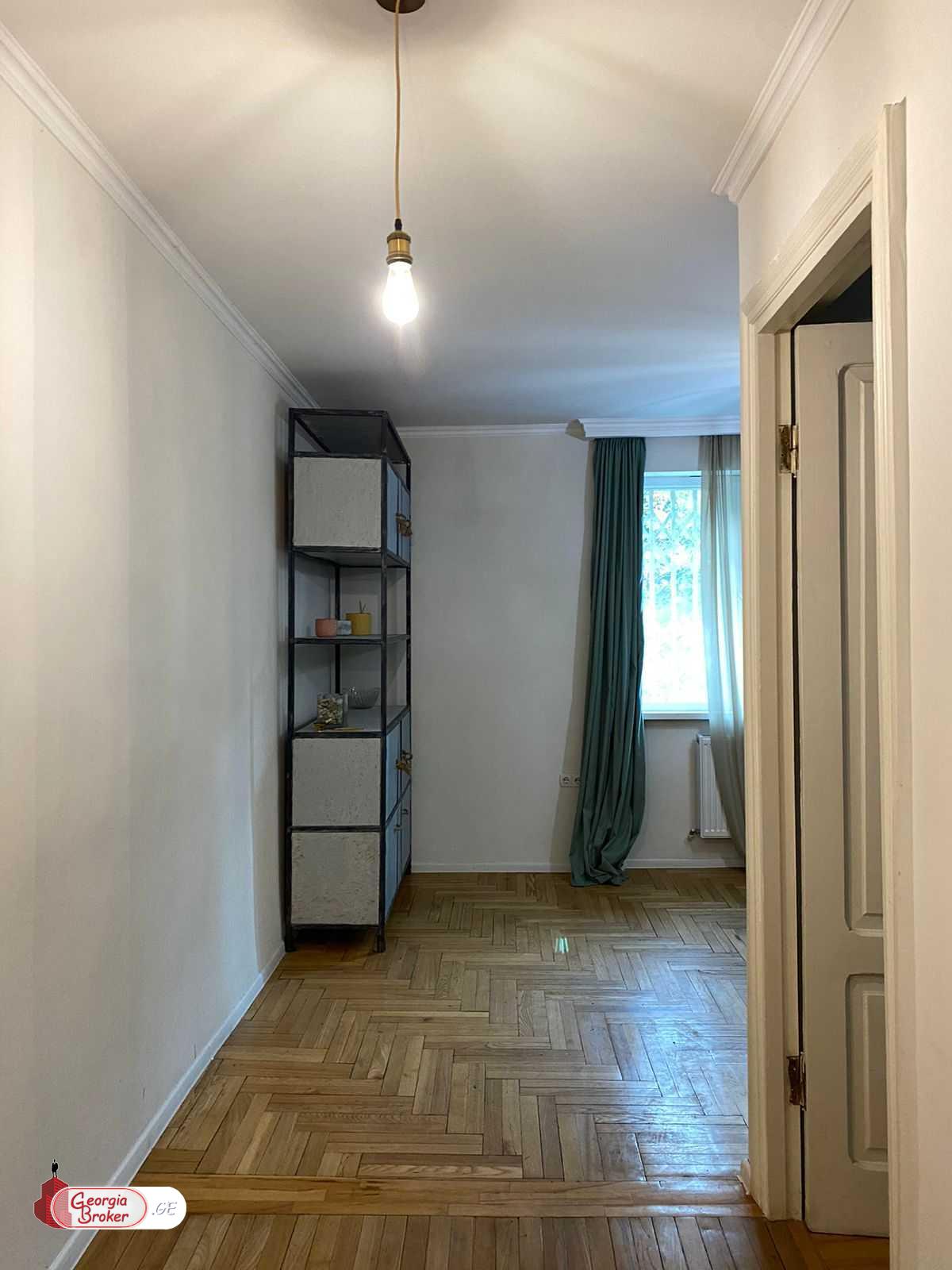 იყიდება ახალი გარემონტებული 3 ოთახიანი ბინა