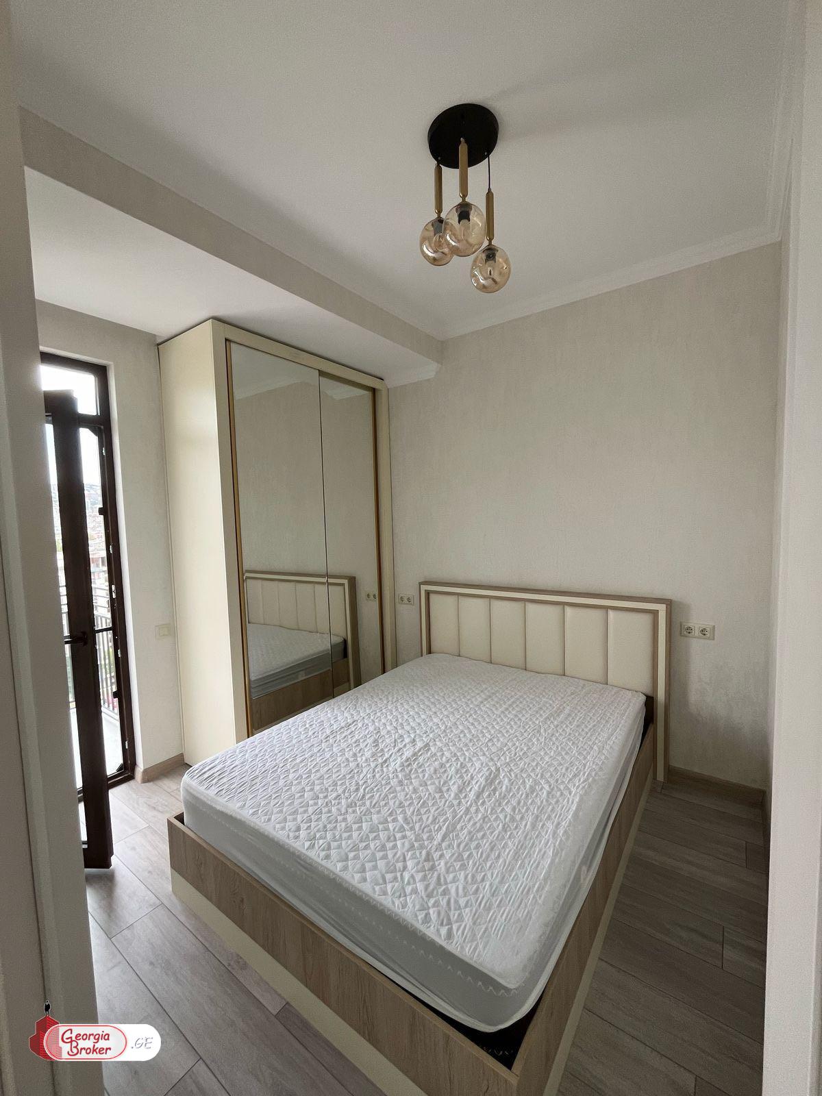 продается квартира с новым ремонтом 2-комнаты