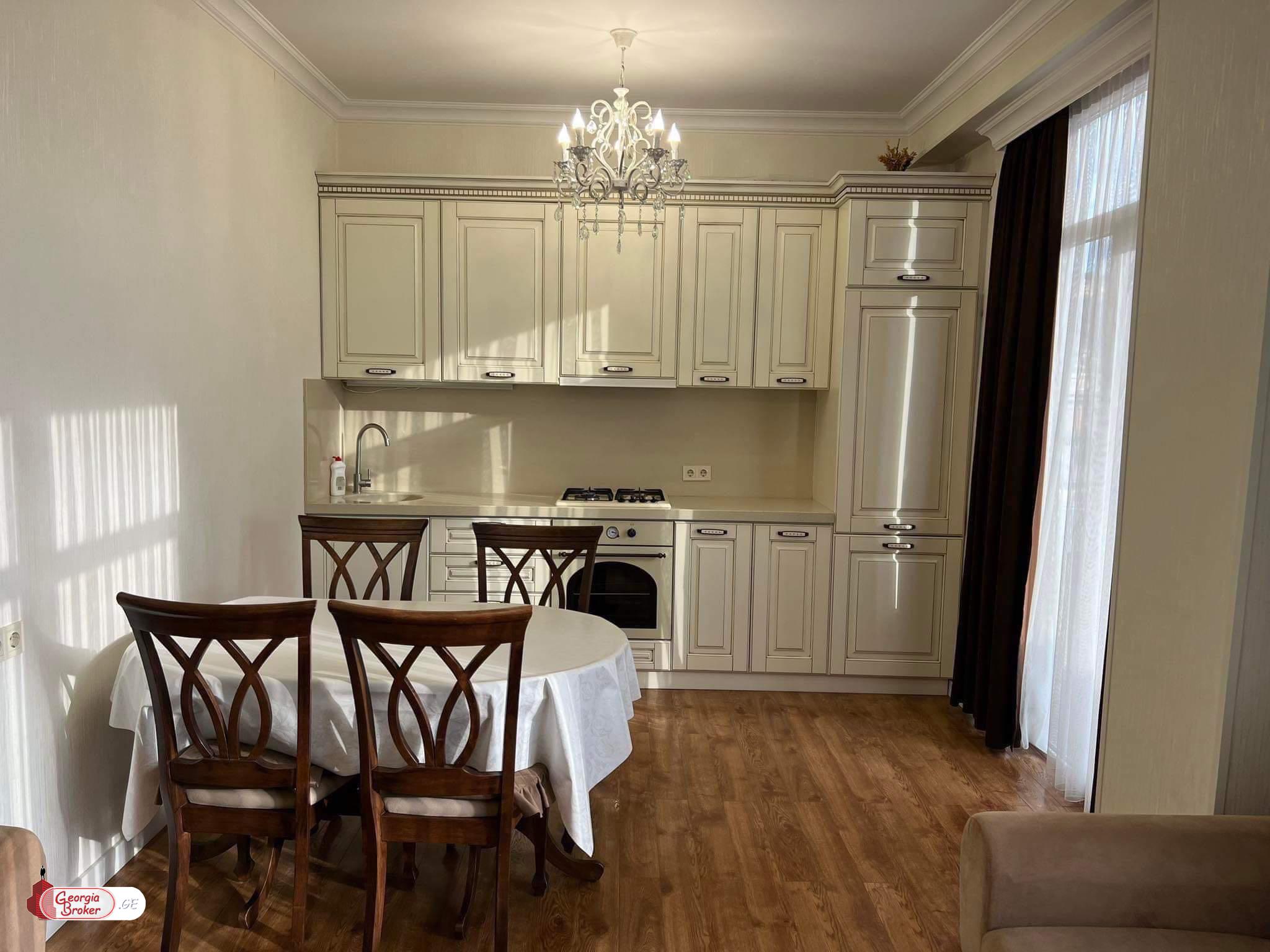 იყიდება ახალი გარემონტებული 2 ოთახიანი ბინა