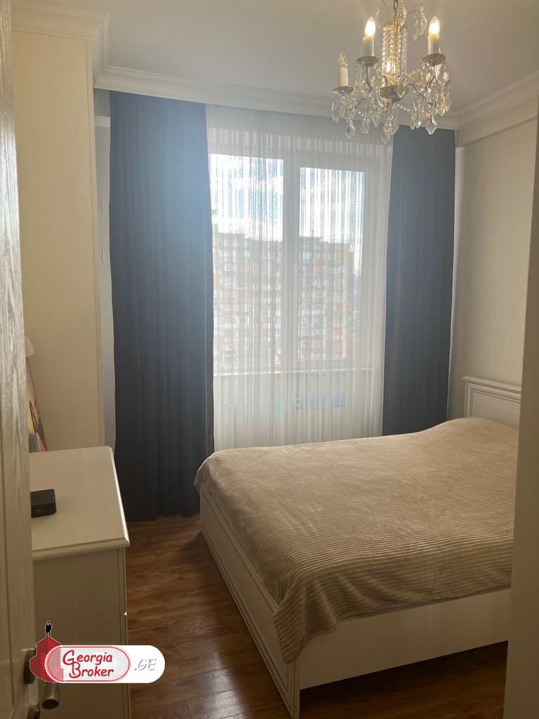 იყიდება ახალი გარემონტებული 2 ოთახიანი ბინა