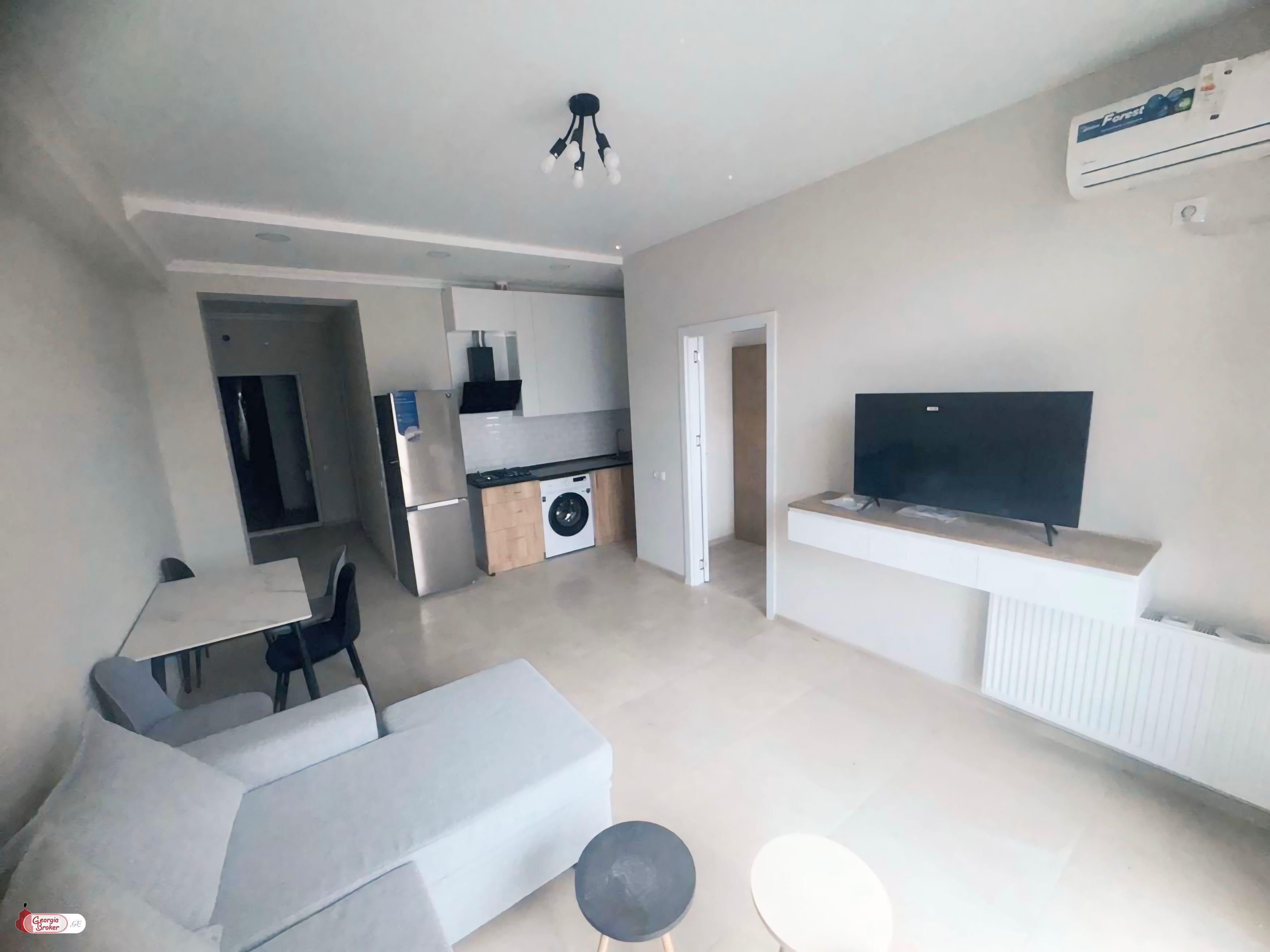 იყიდება ახალი გარემონტებული 2 ოთახიანი ბინა