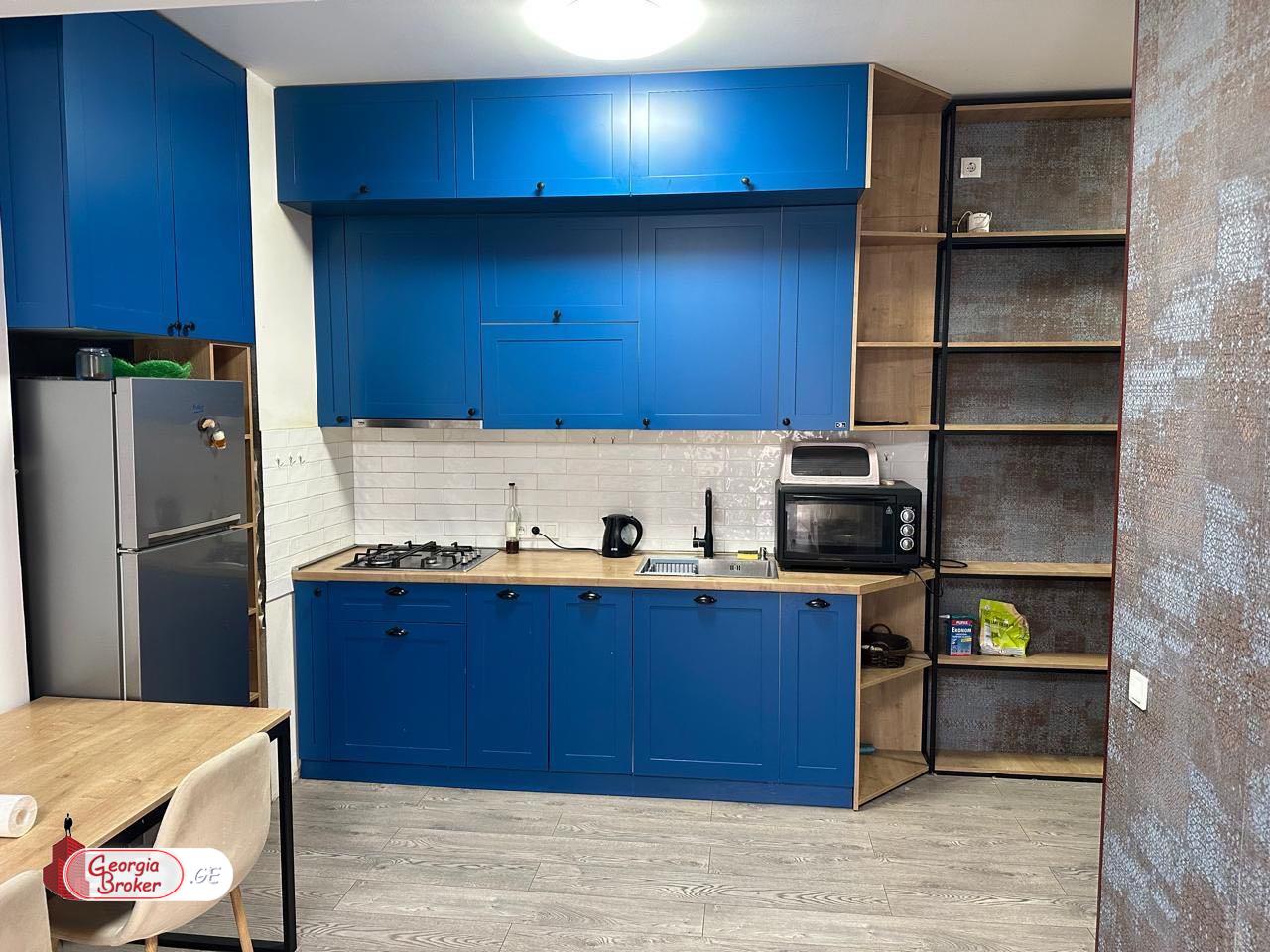 იყიდება ახალი გარემონტებული 2 ოთახიანი ბინა