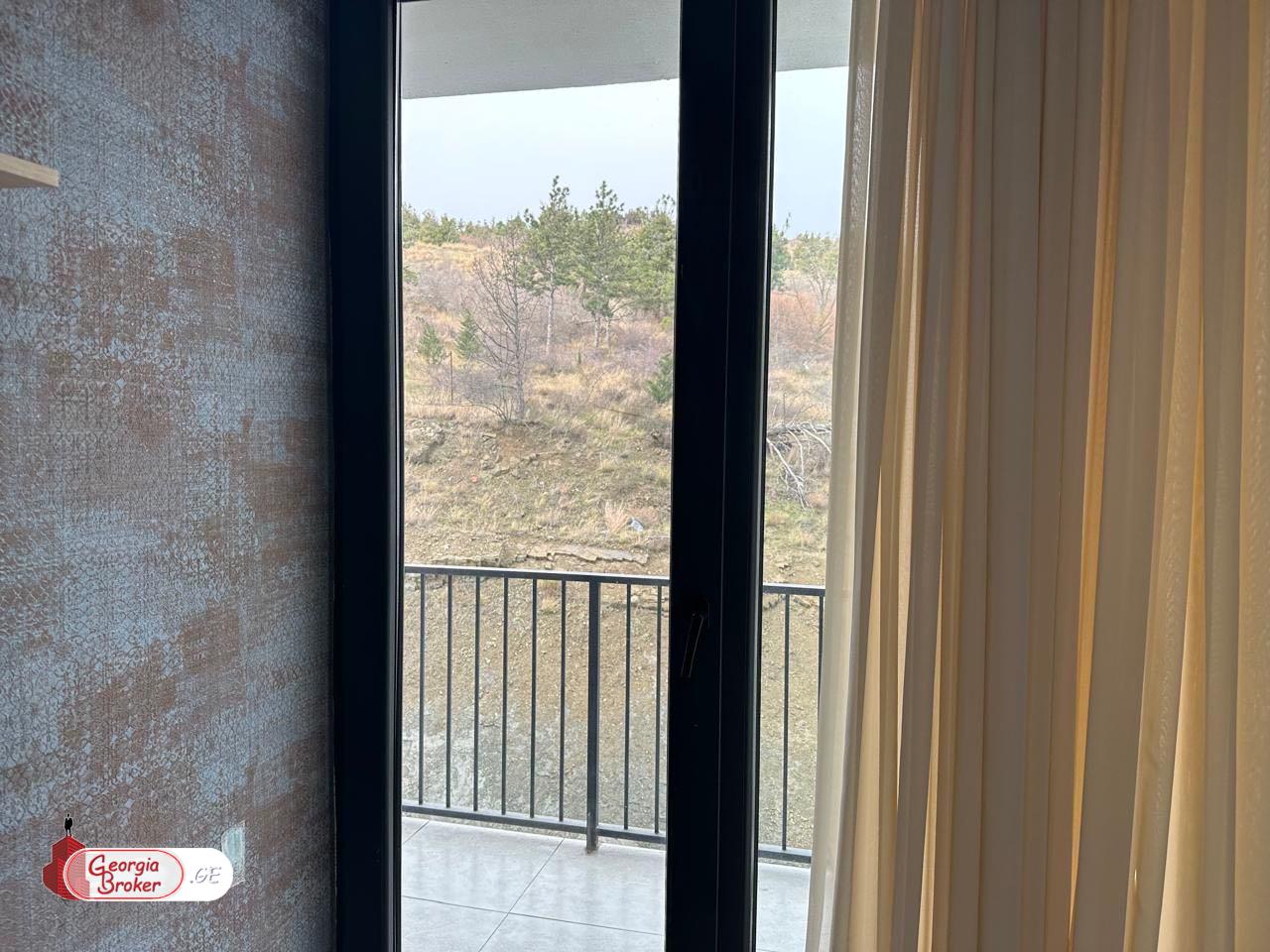 იყიდება ახალი გარემონტებული 2 ოთახიანი ბინა