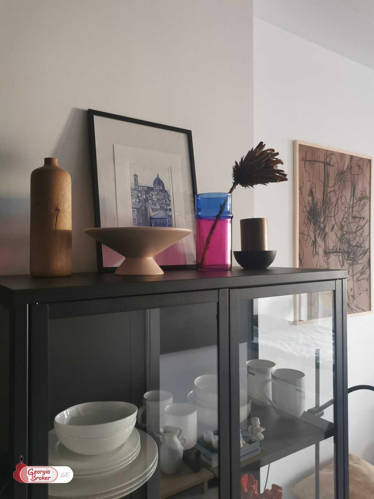 იყიდება ახალი გარემონტებული 1 ოთახიანი ბინა