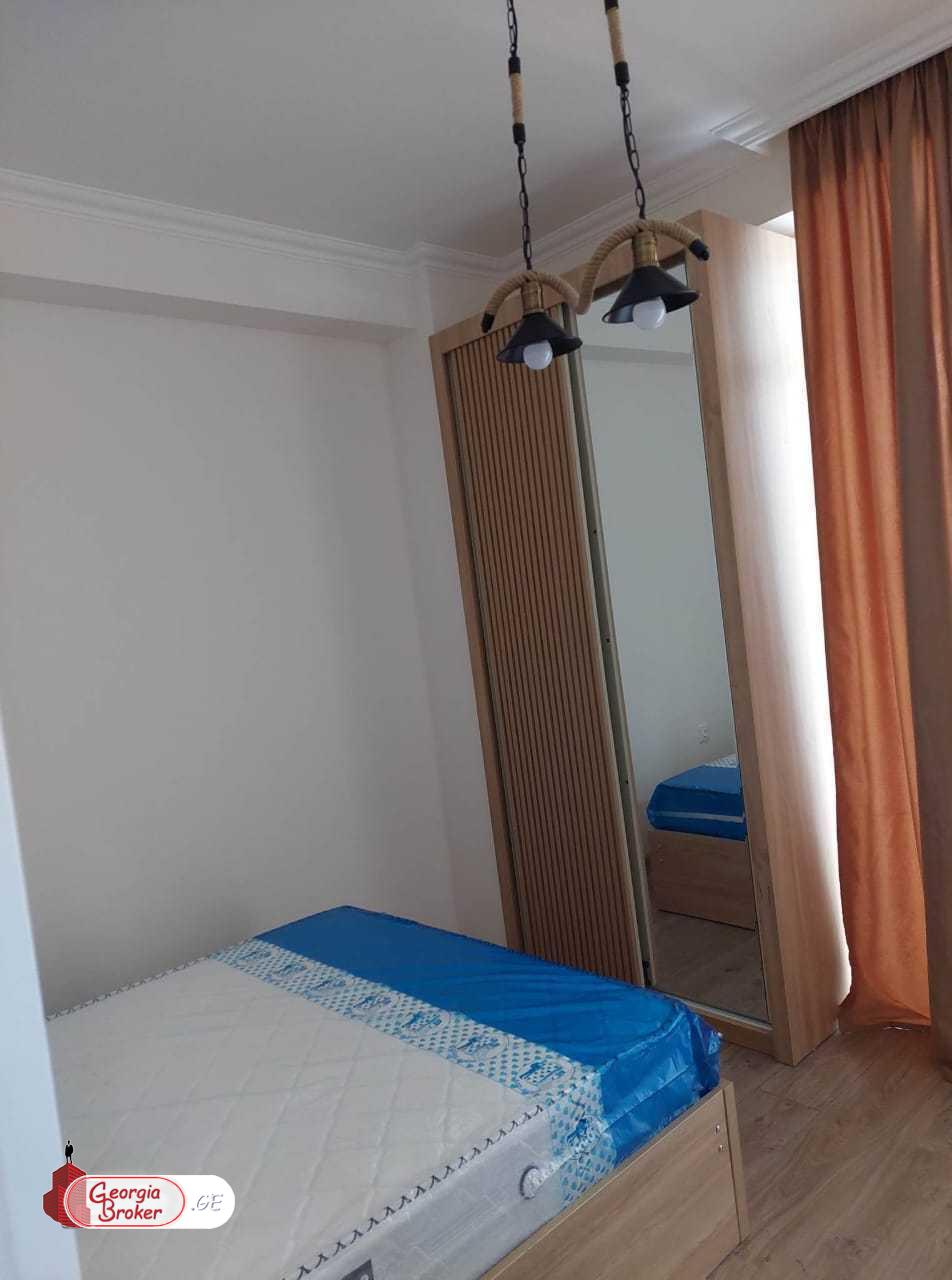 იყიდება ახალი გარემონტებული 3 ოთახიანი ბინა