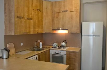 იყიდება ახალი გარემონტებული 2 ოთახიანი ბინა