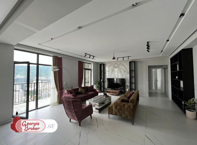 იყიდება ახალი გარემონტებული 4 ოთახიანი ბინა