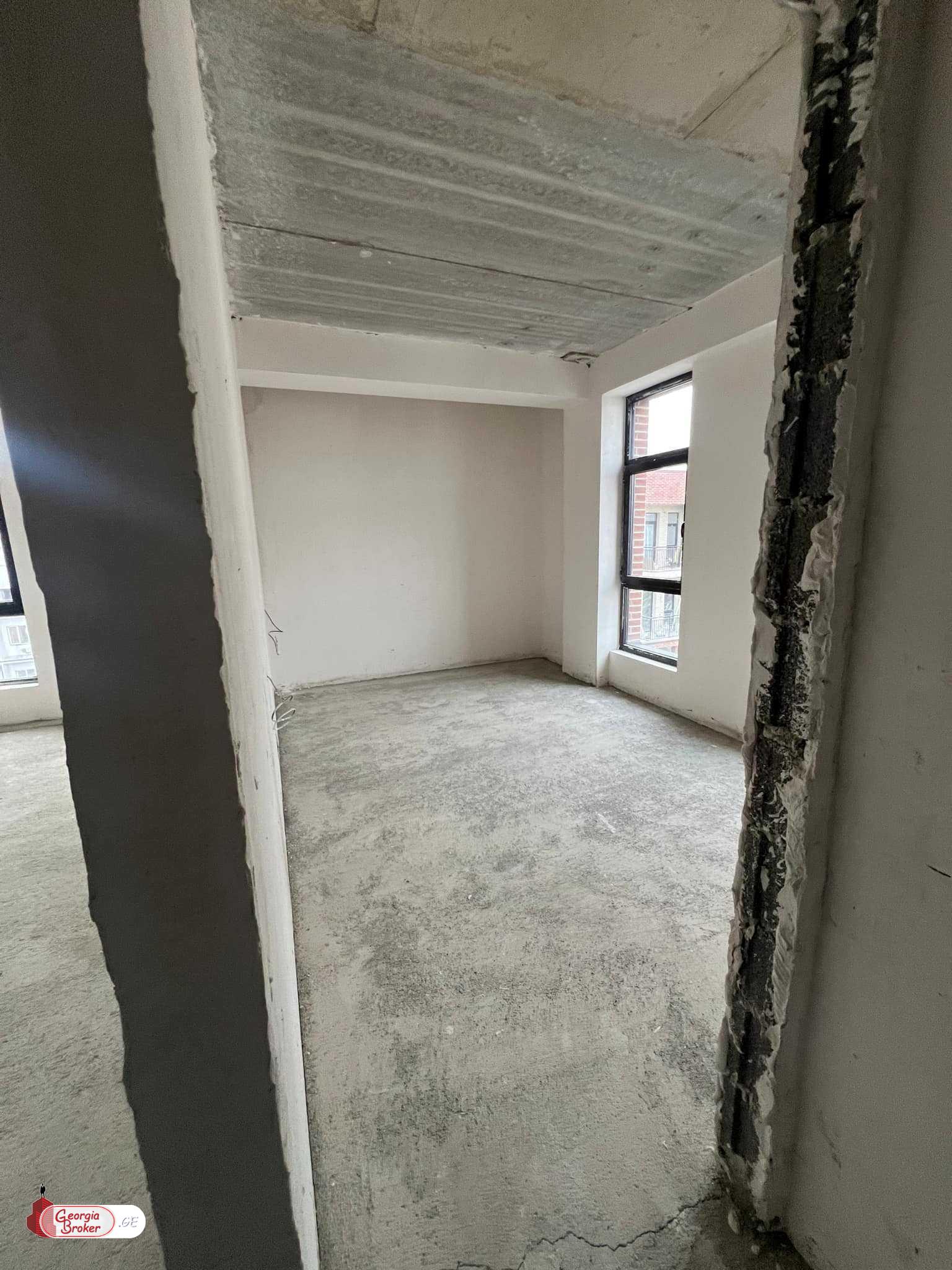 new build 4-room apartment for sale
